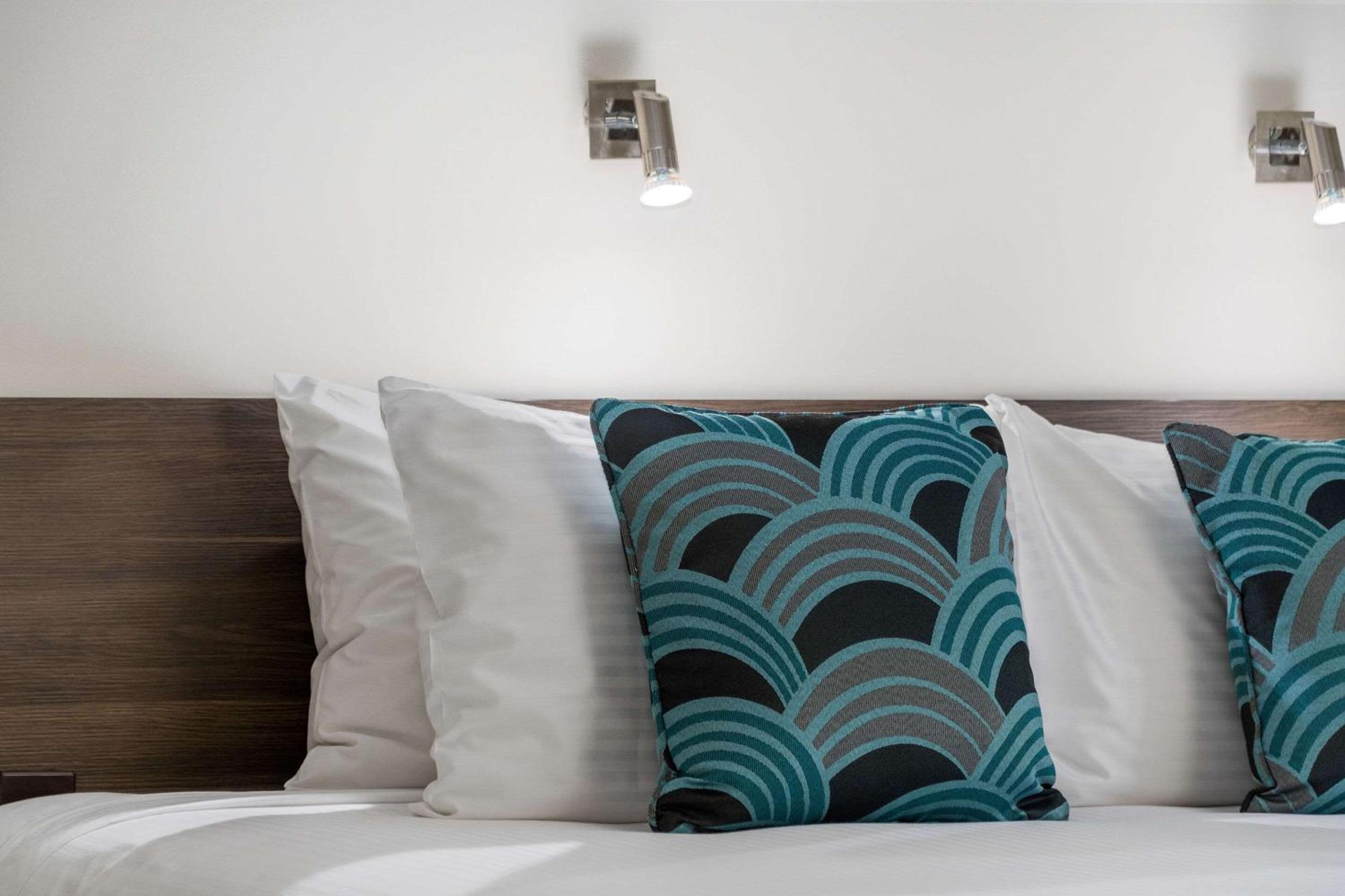 Brisbane Vacations - Quality Hotel Robertson Gardens - Property Image 5