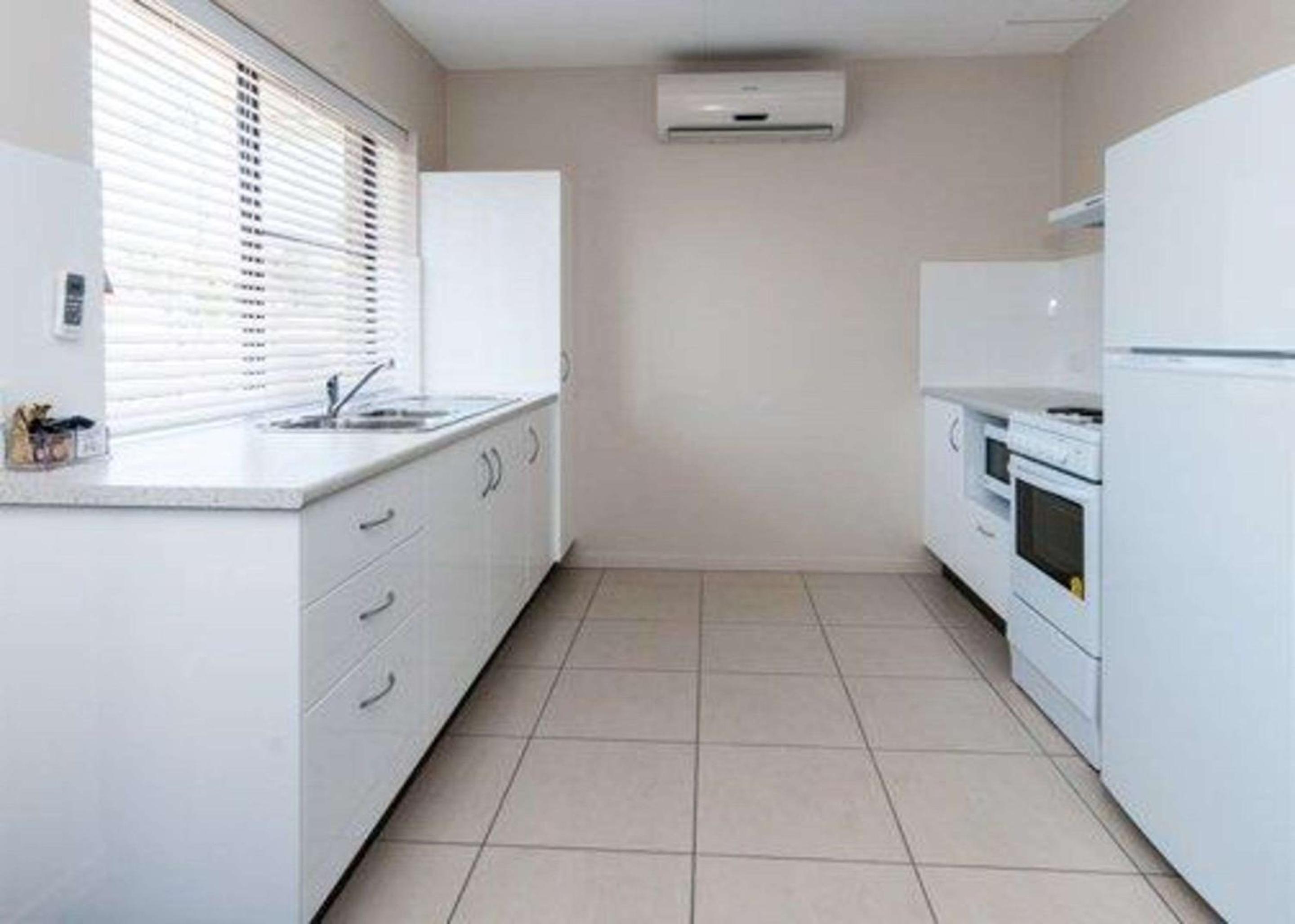 Brisbane Vacations - Quality Hotel Robertson Gardens - Property Image 40