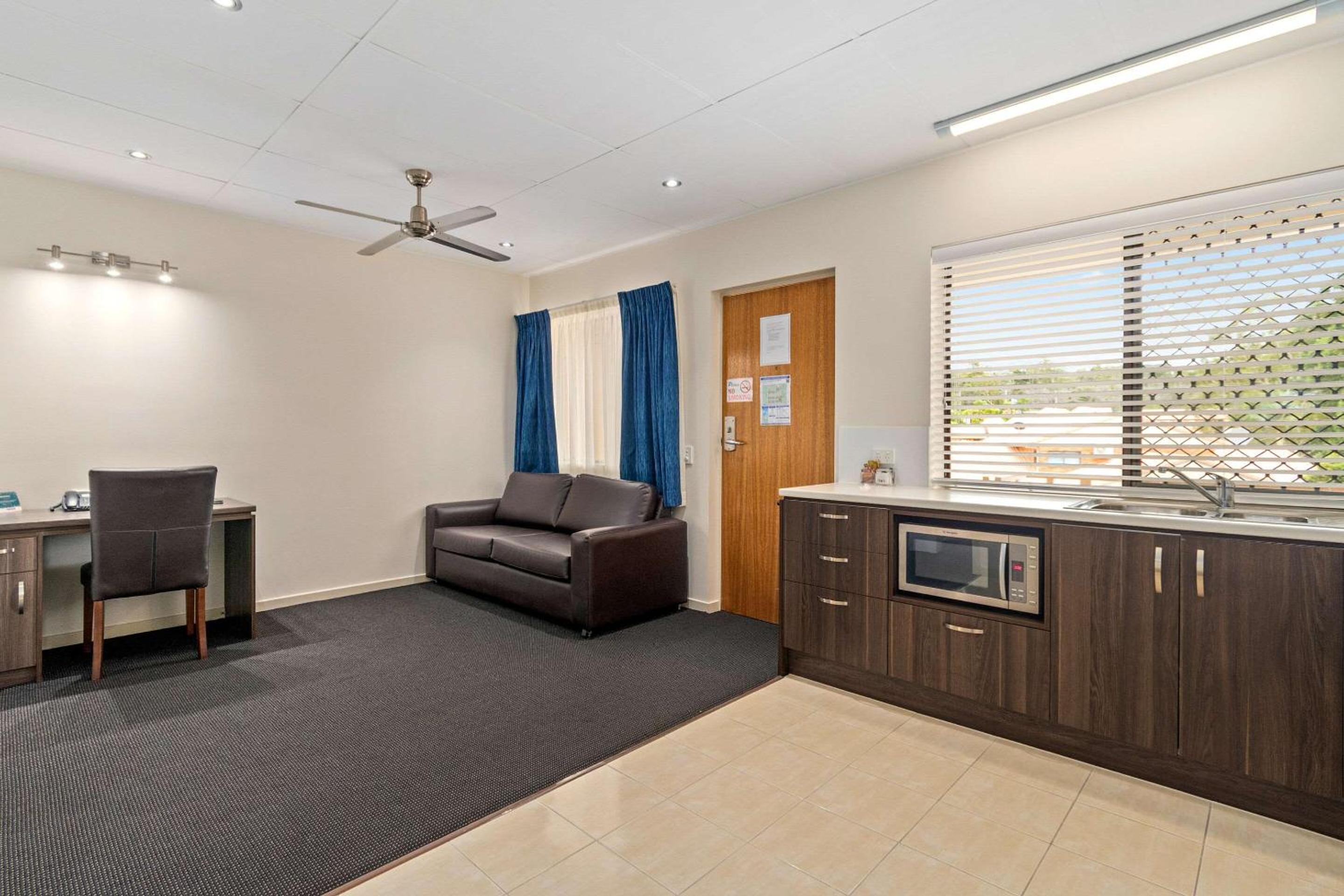 Brisbane Vacations - Quality Hotel Robertson Gardens - Property Image 32