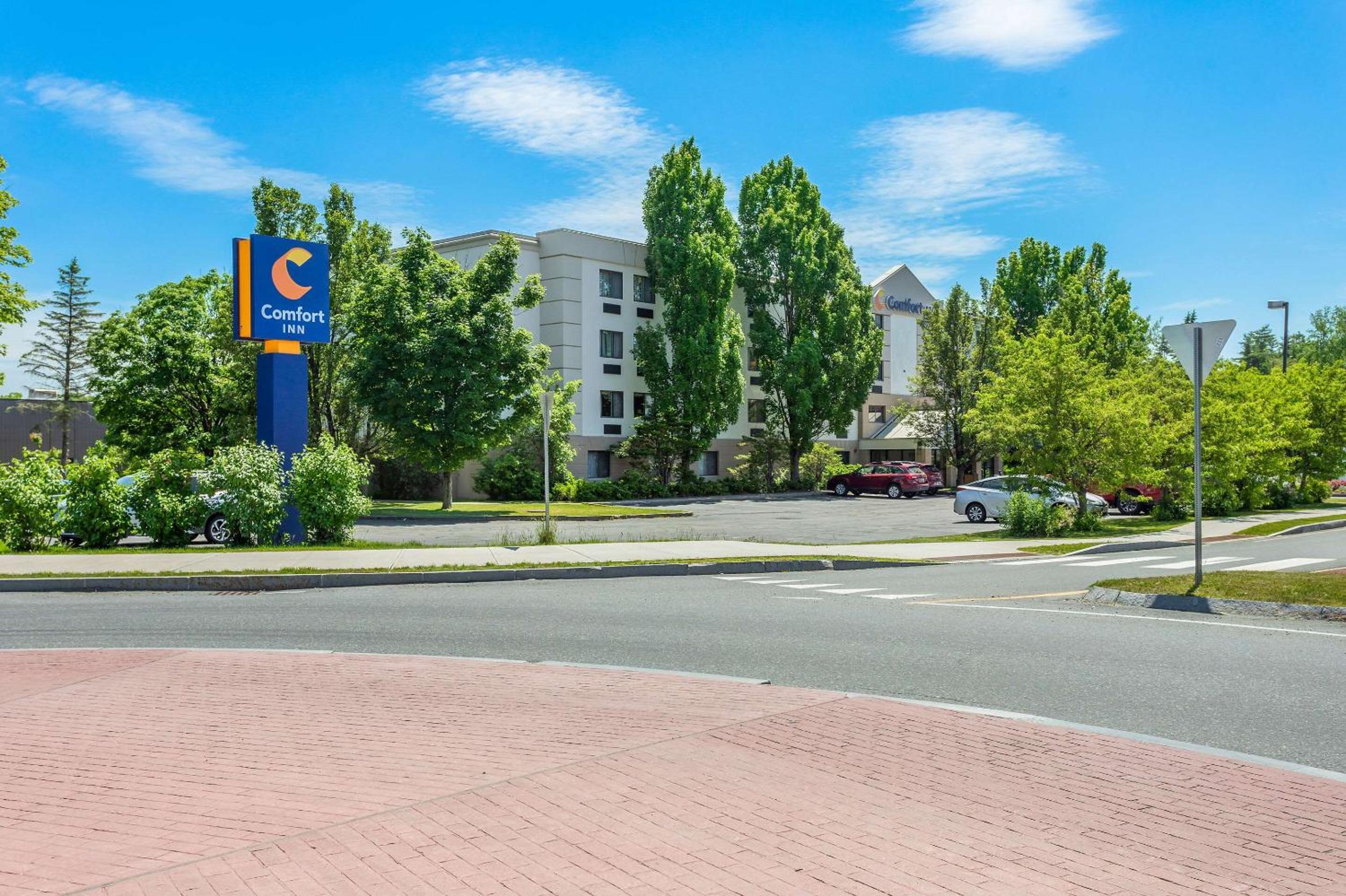 Comfort Inn White River Junction view 2