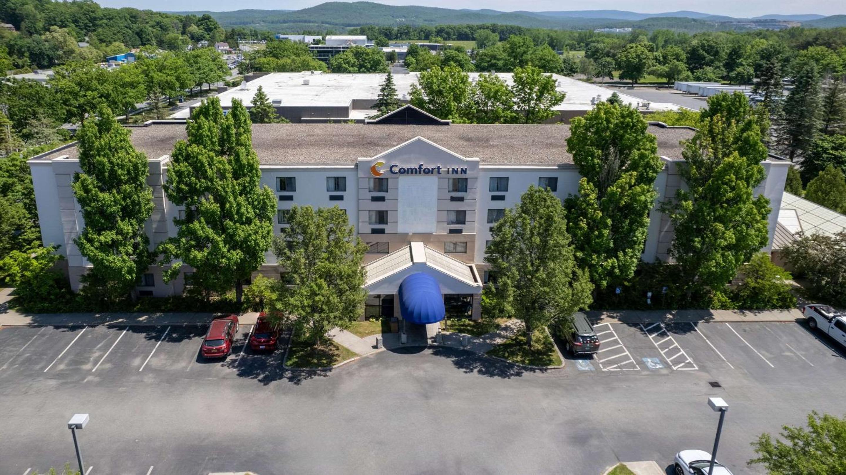 Comfort Inn White River Junction view 5