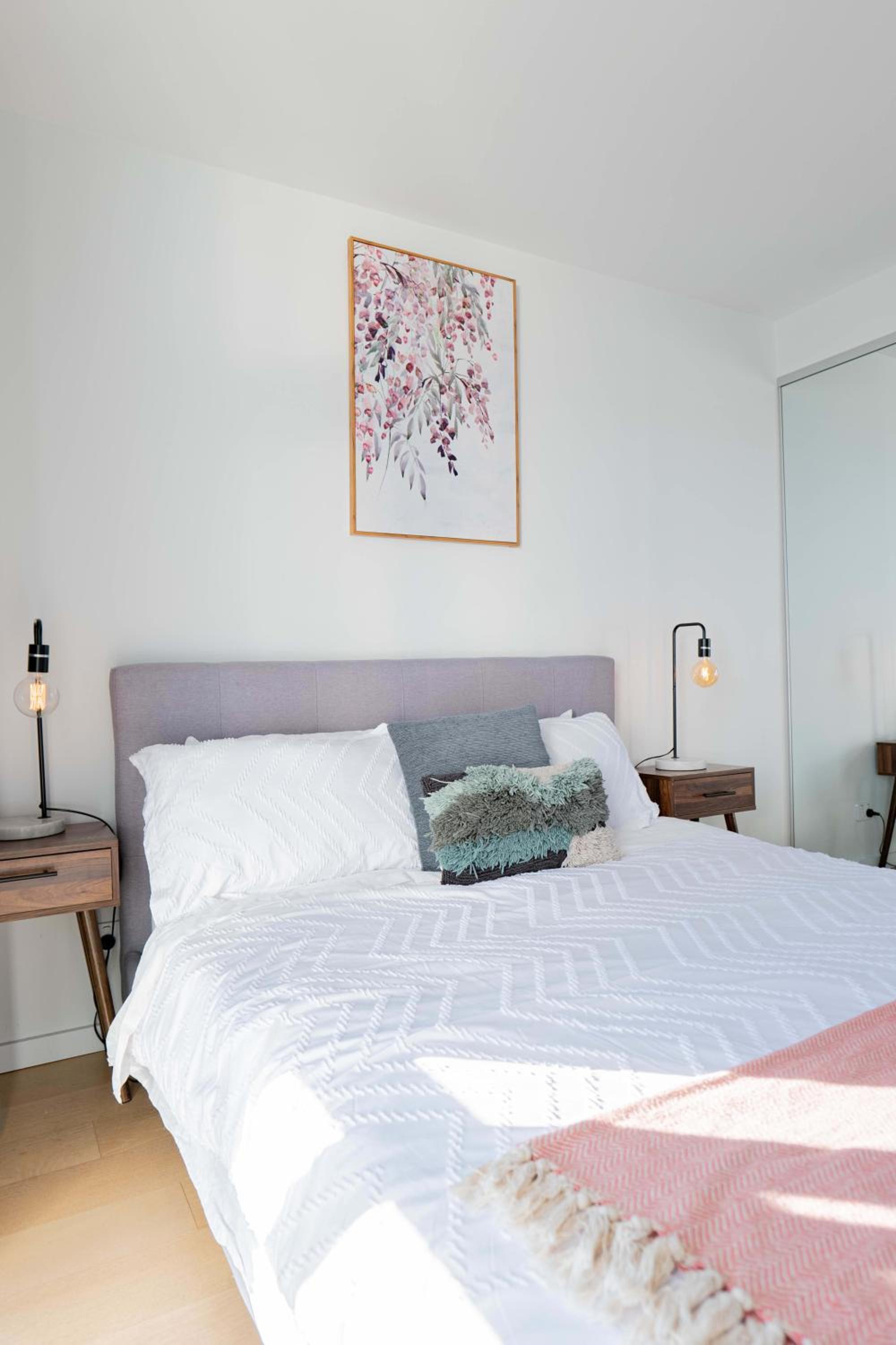 2 Bedroom 2 bath 1 Car on Lonsdale Street
