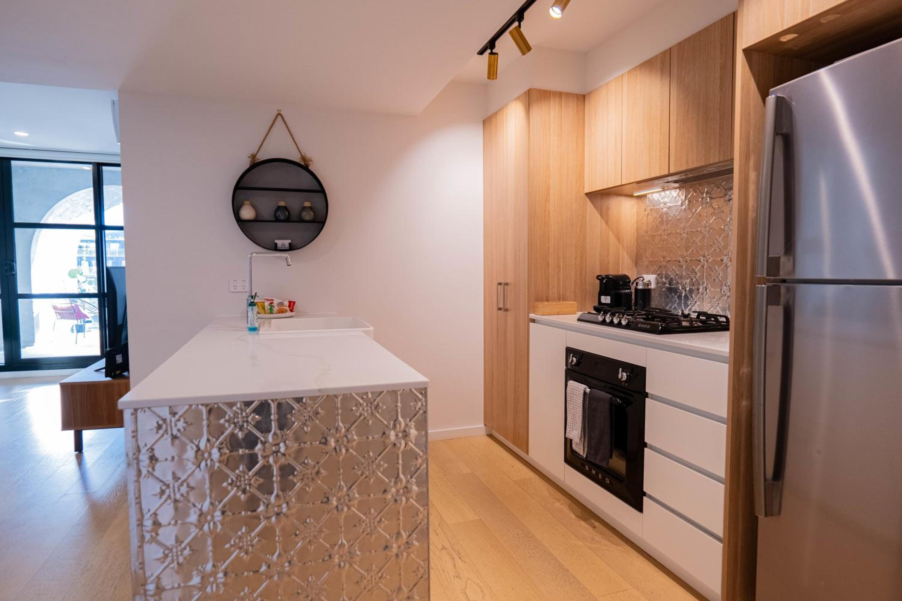 2 Bedroom 2 bath 1 Car on Lonsdale Street