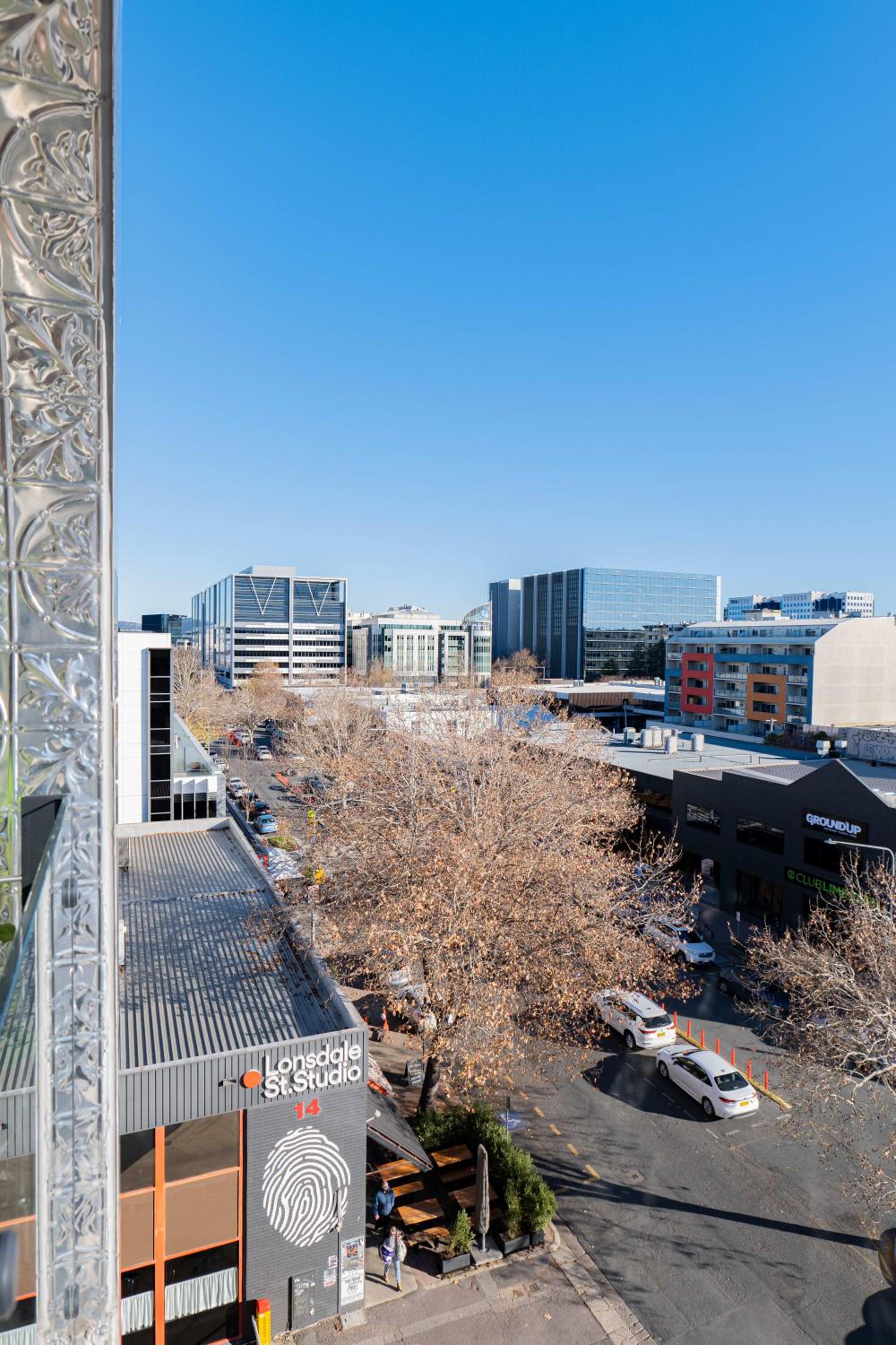2 Bedroom 2 bath 1 Car on Lonsdale Street