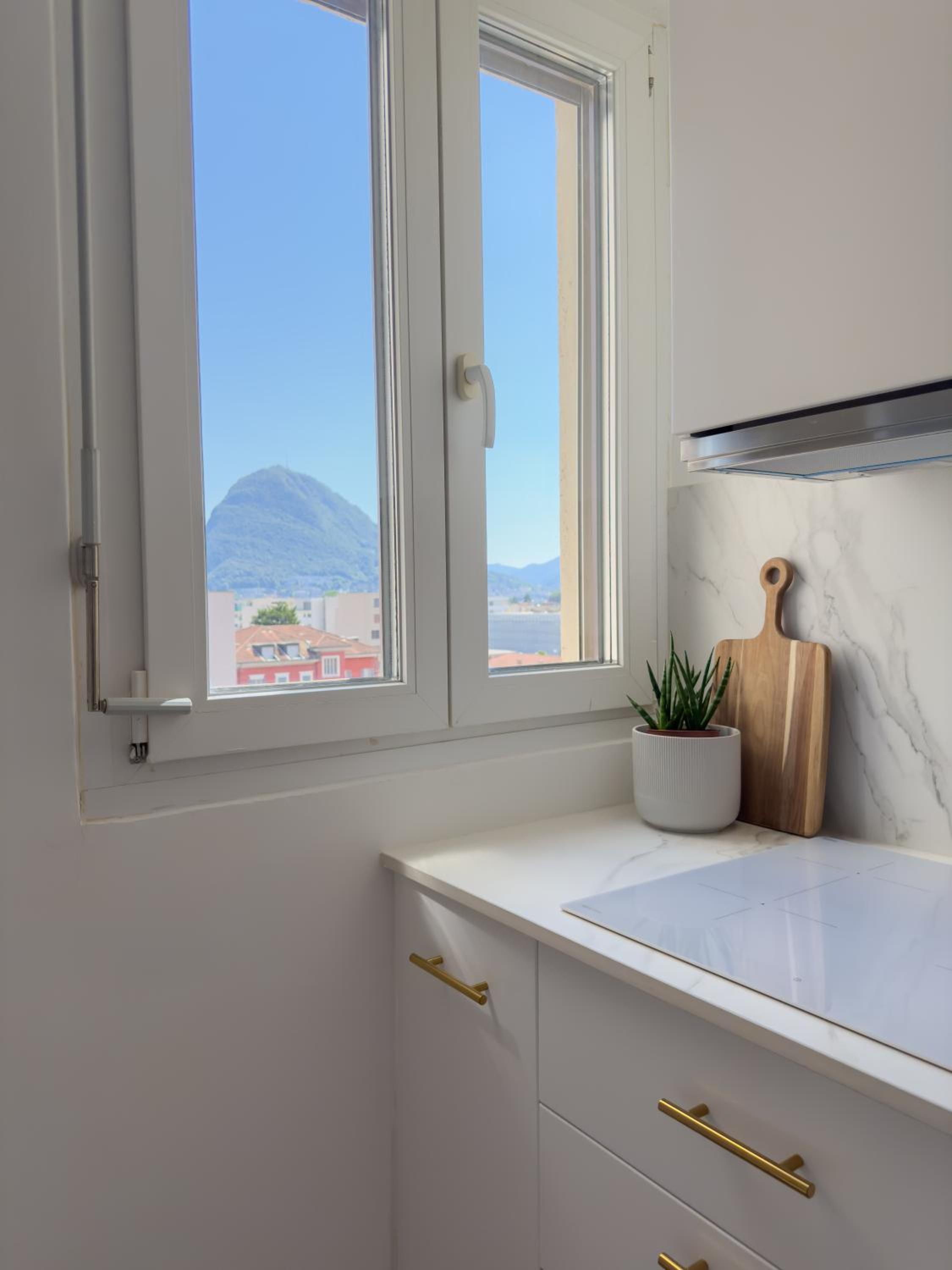 Charming new 1BR oasis near Lake Lugano