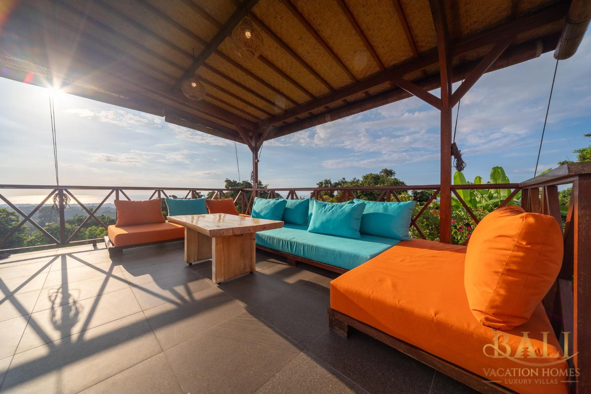 Villa Linggah Longgah, Bali - Spectacular Clifftop Elegance! view 3