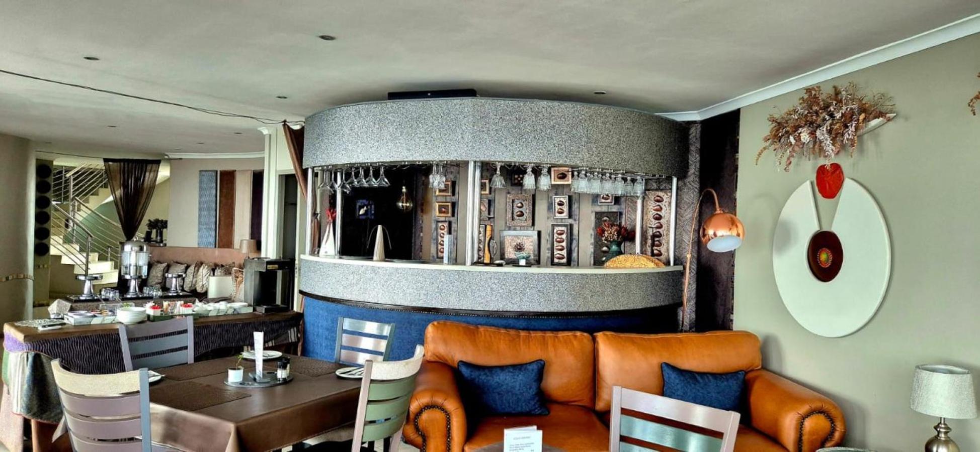 Crystal Lagoon Lodge