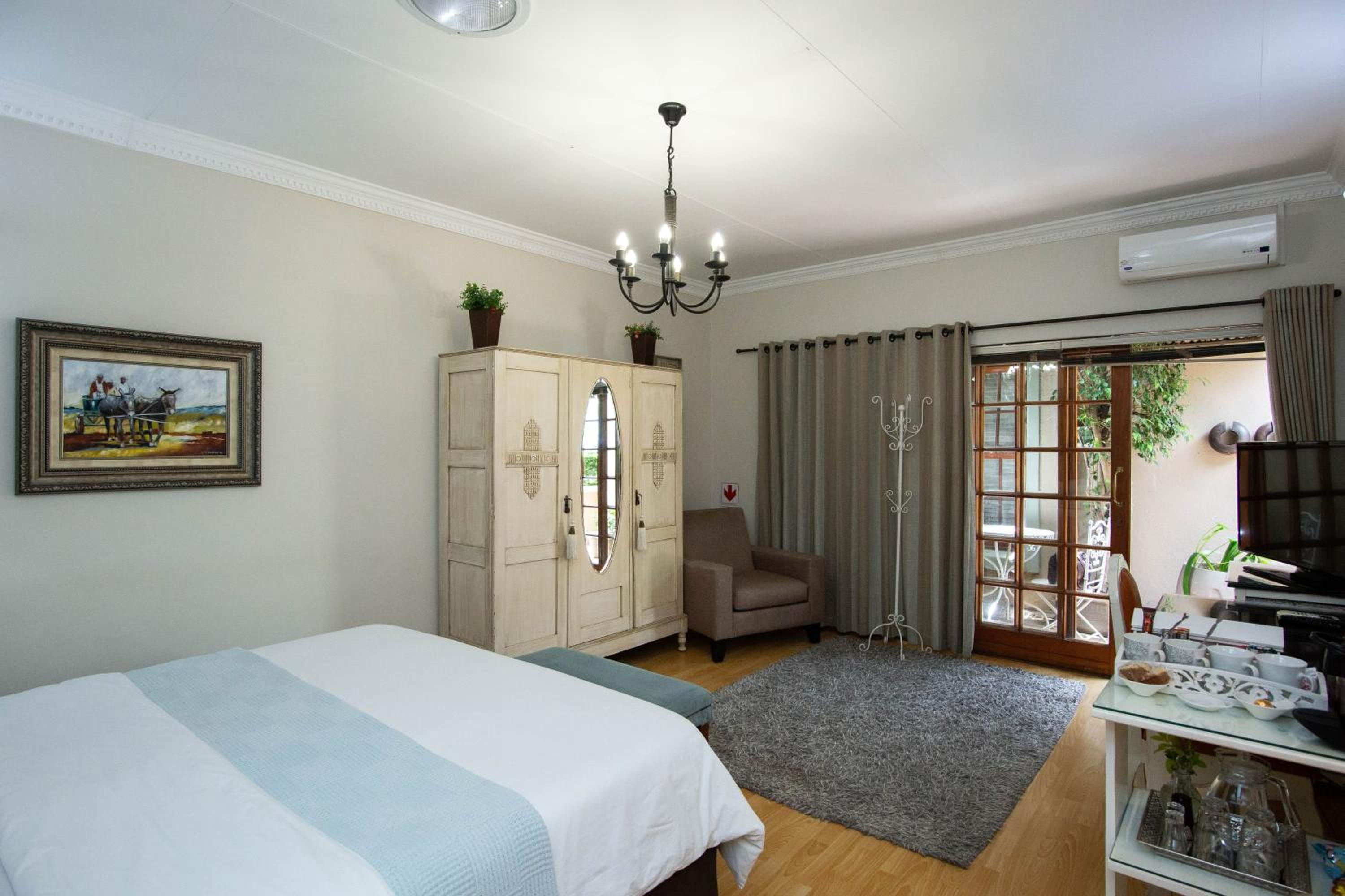 Oleander Guest House