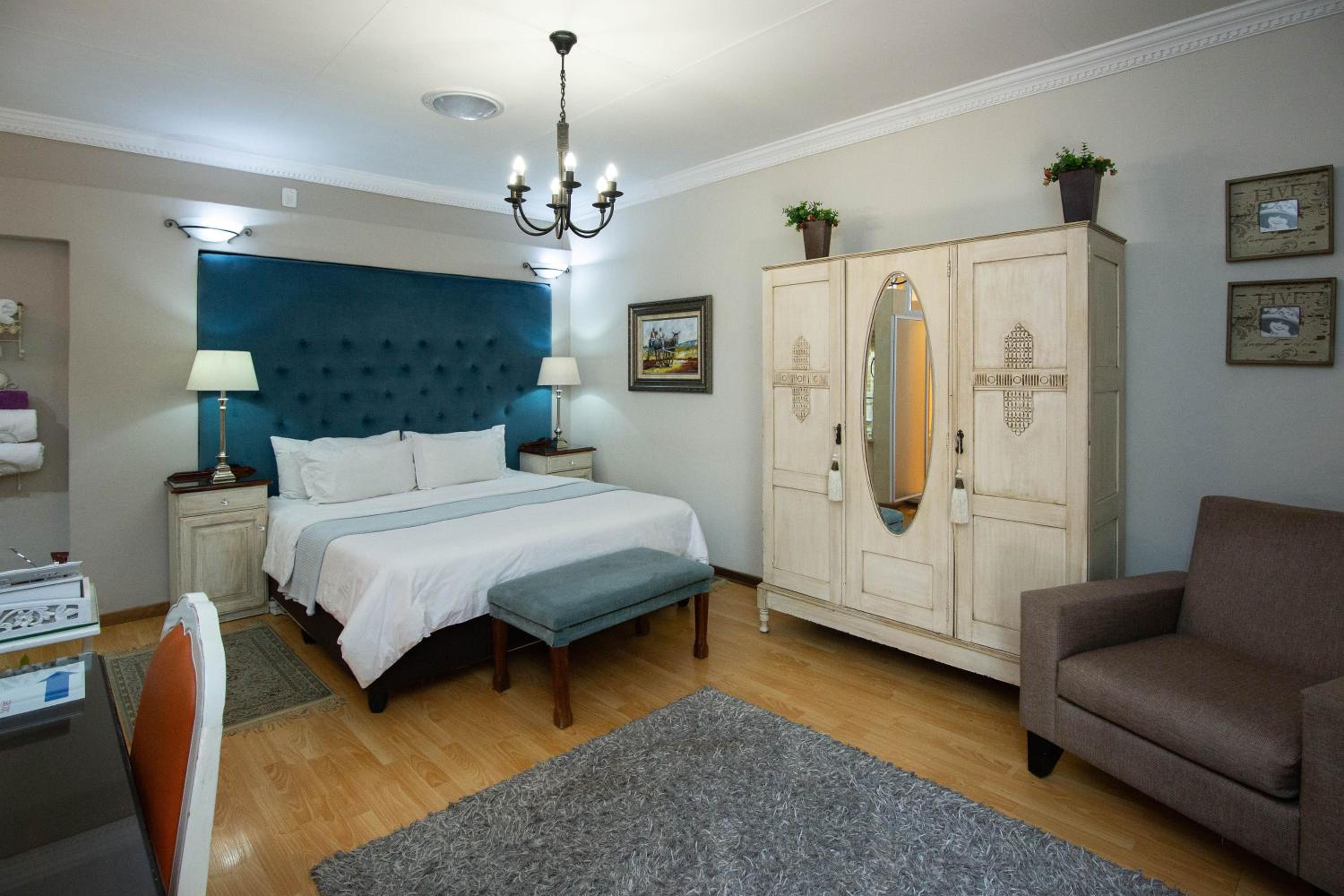 Oleander Guest House
