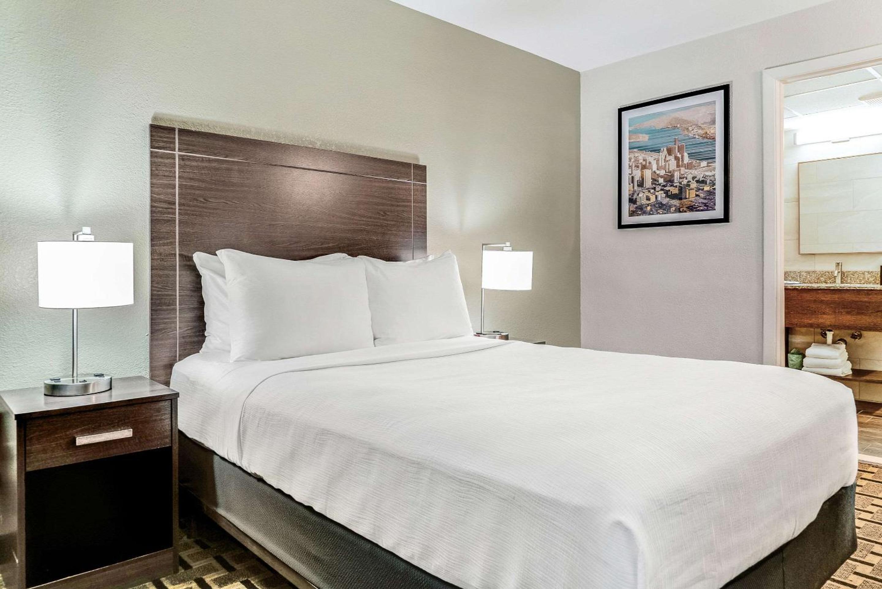 Quality Inn Detroit Downtown