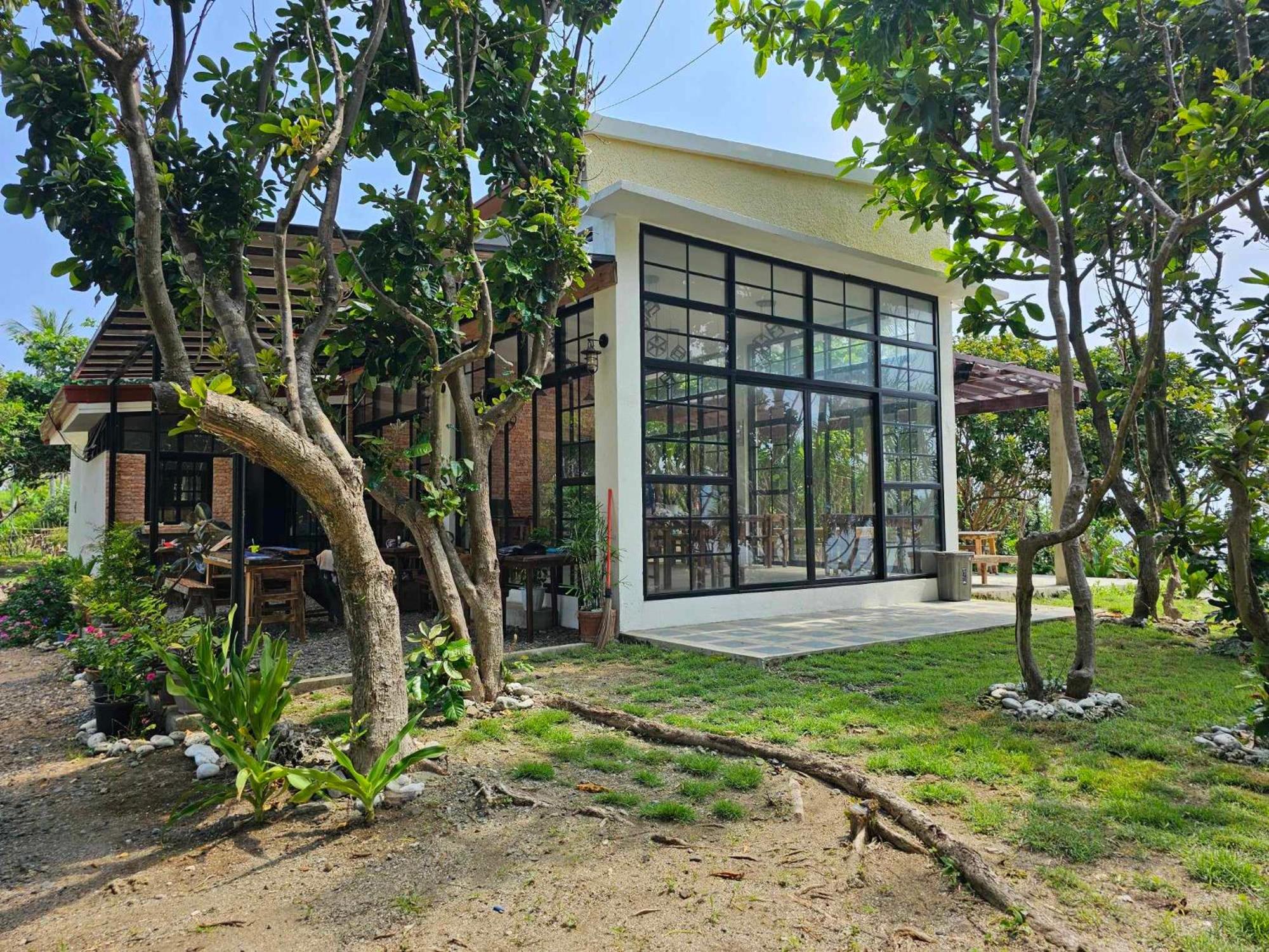 Elviera Resort