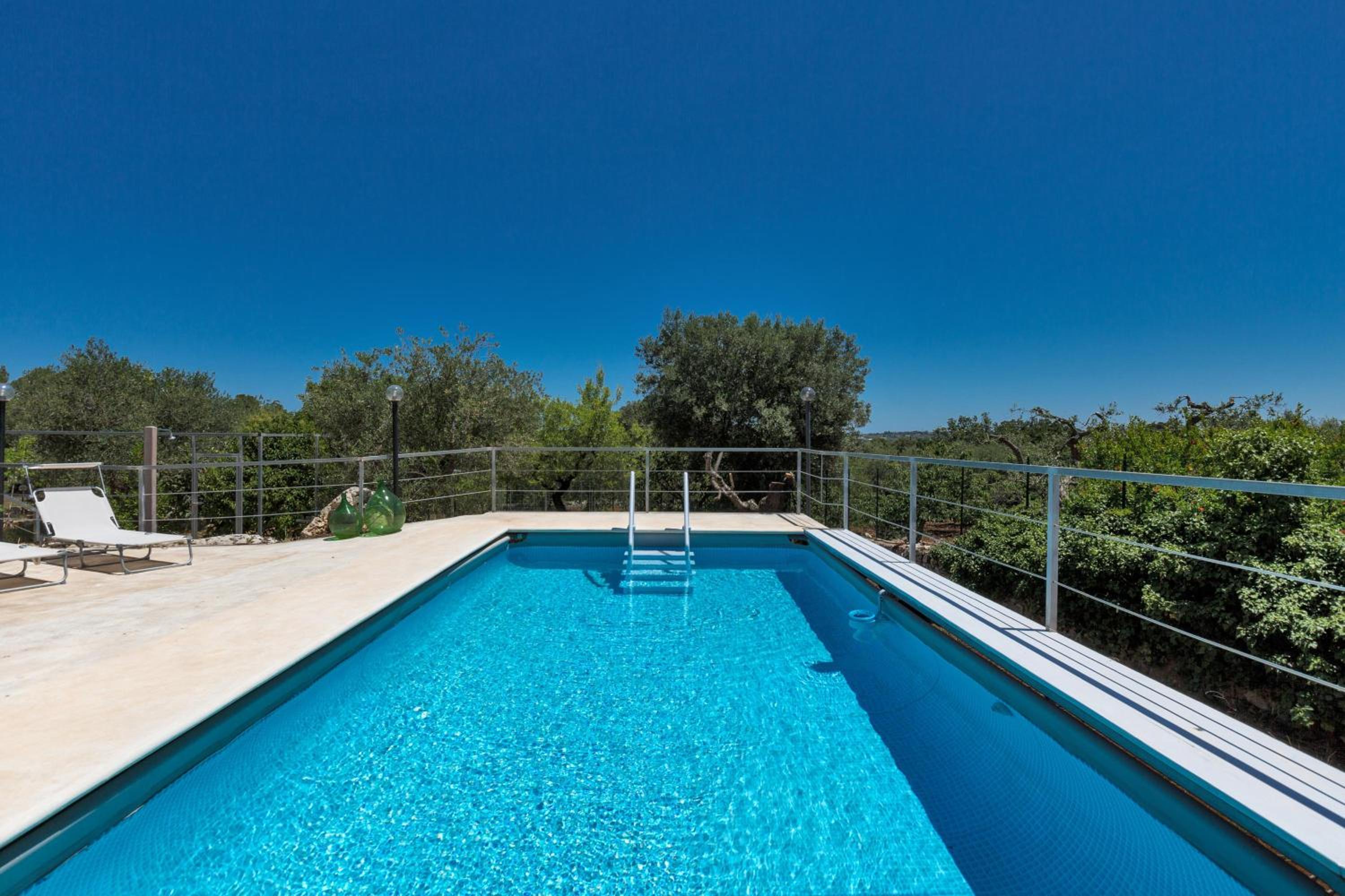 Trullo Il Cavaliere by Perle di Puglia view 3
