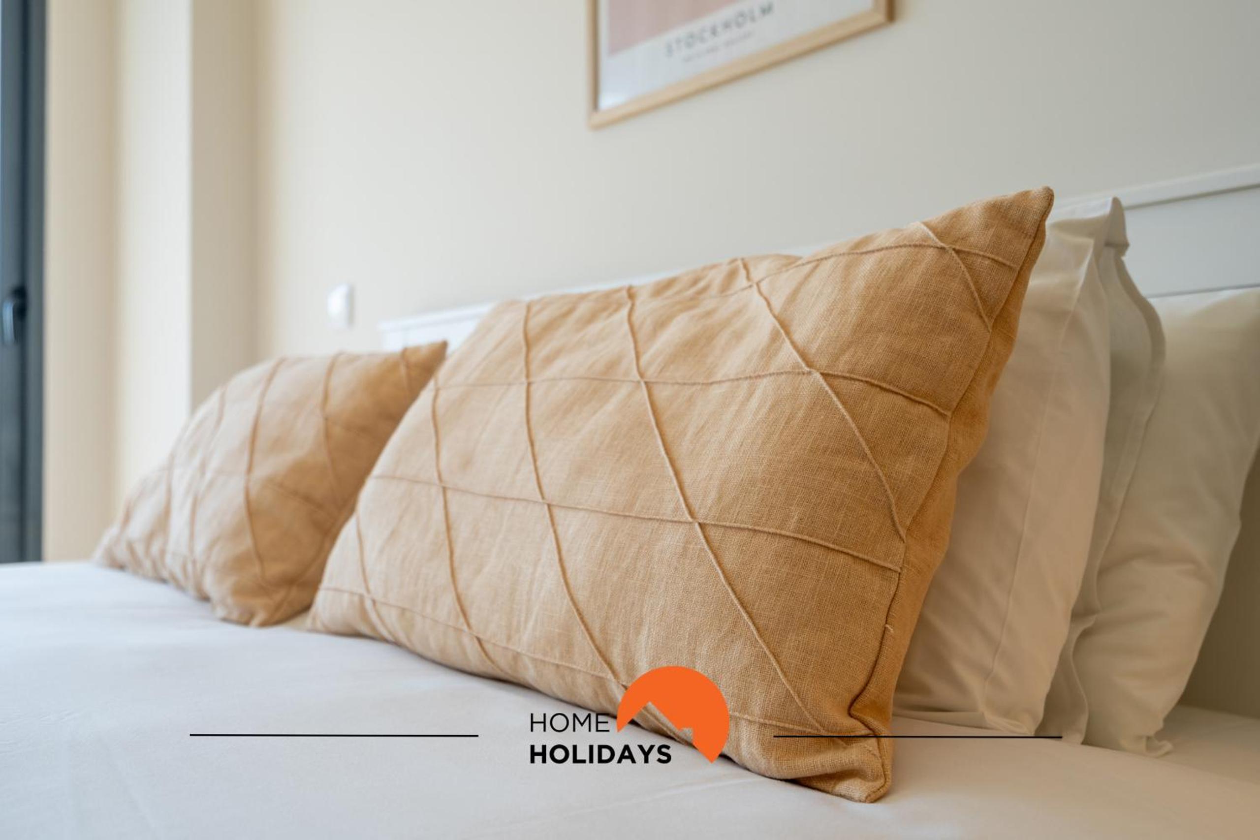 #233 Fox Trail by Home Holidays view 3