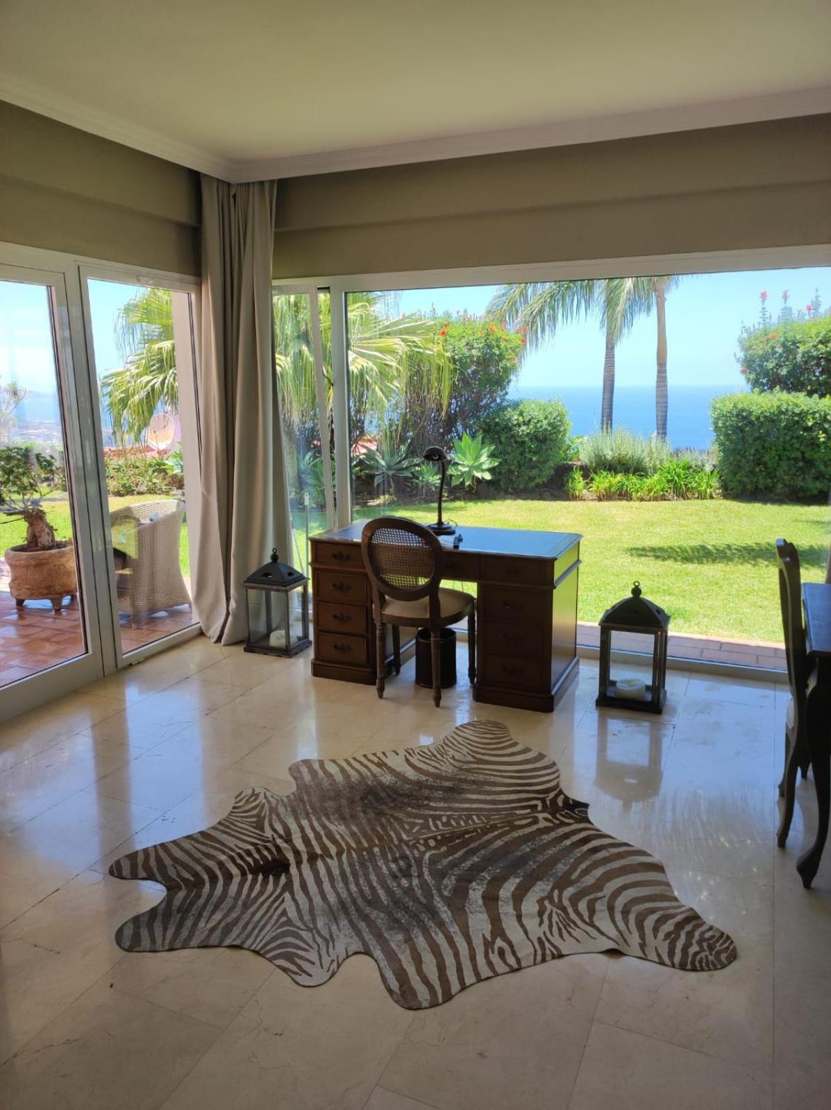 Villa Gecko
