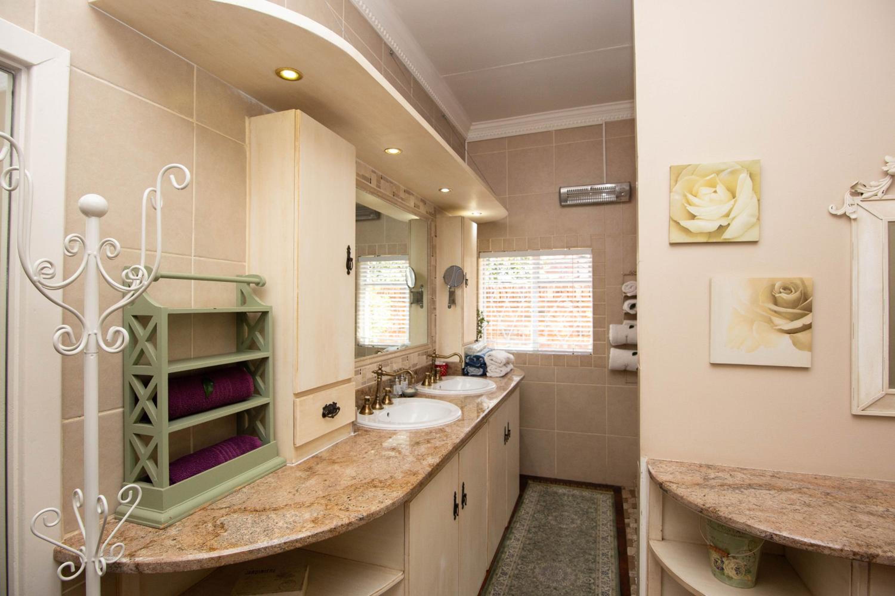 Oleander Guest House