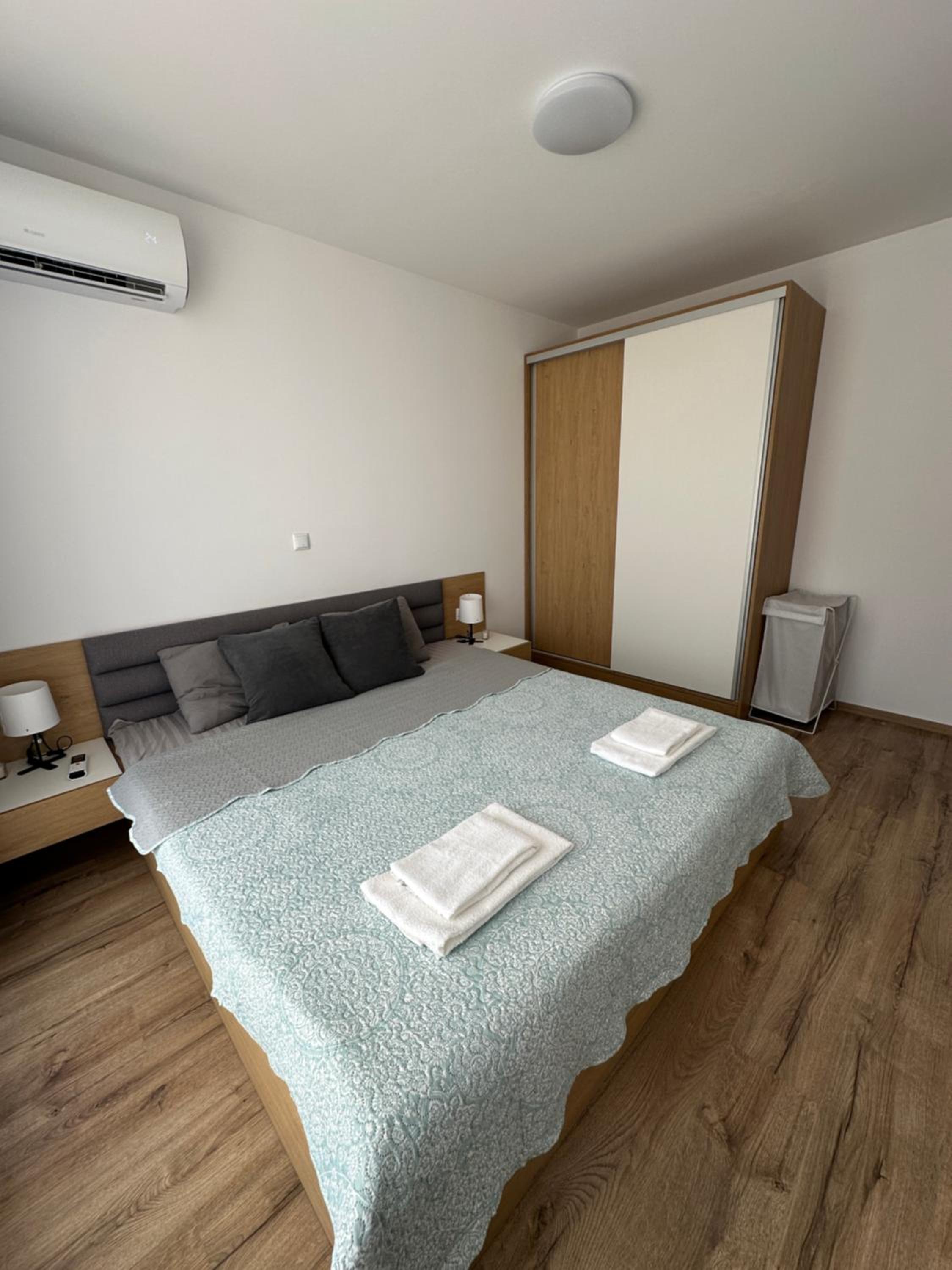 Apartment M