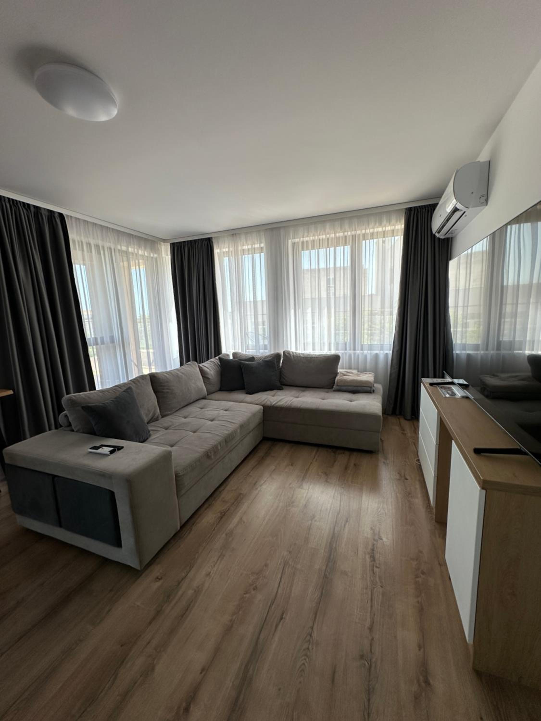 Apartment M