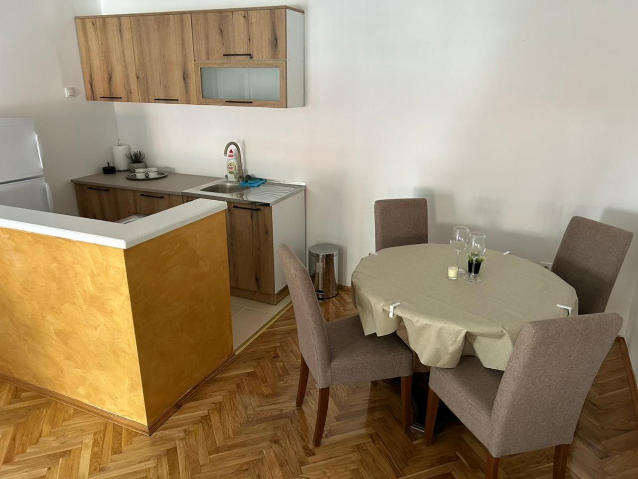 Apartman Lana view 3