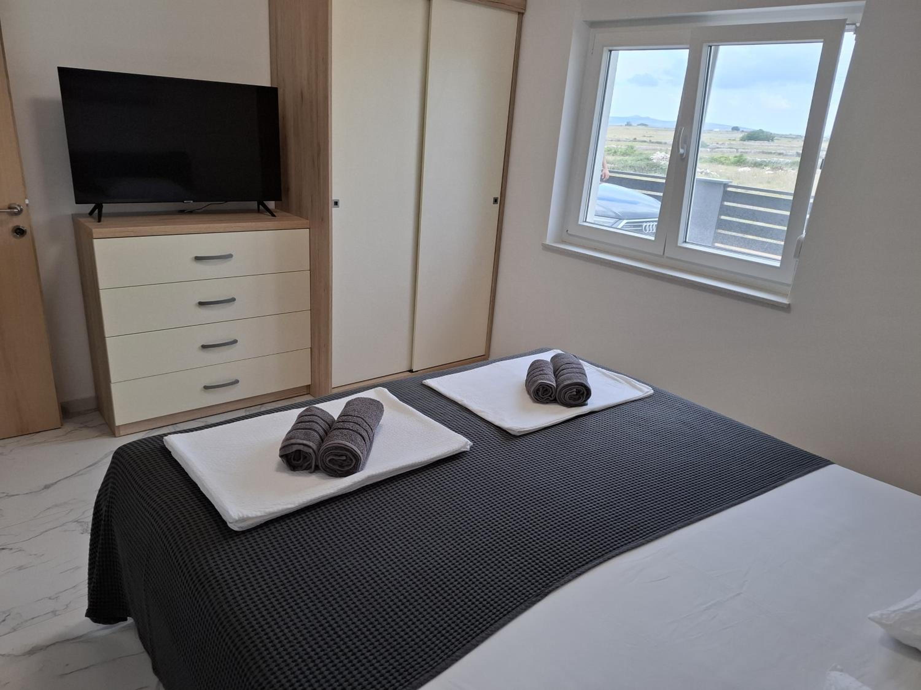 MiMa apartments island Pag,Povljana
