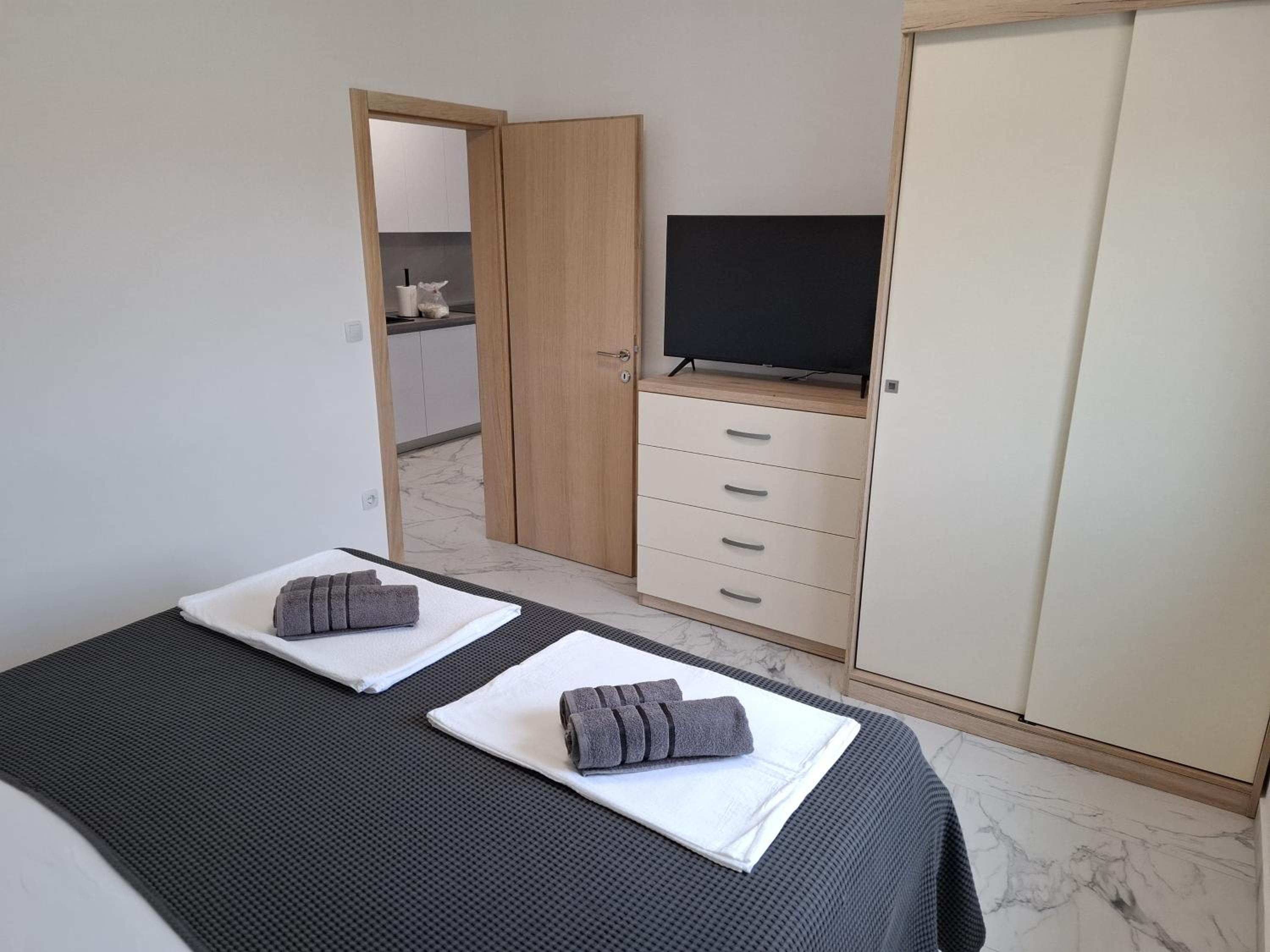 MiMa apartments island Pag,Povljana