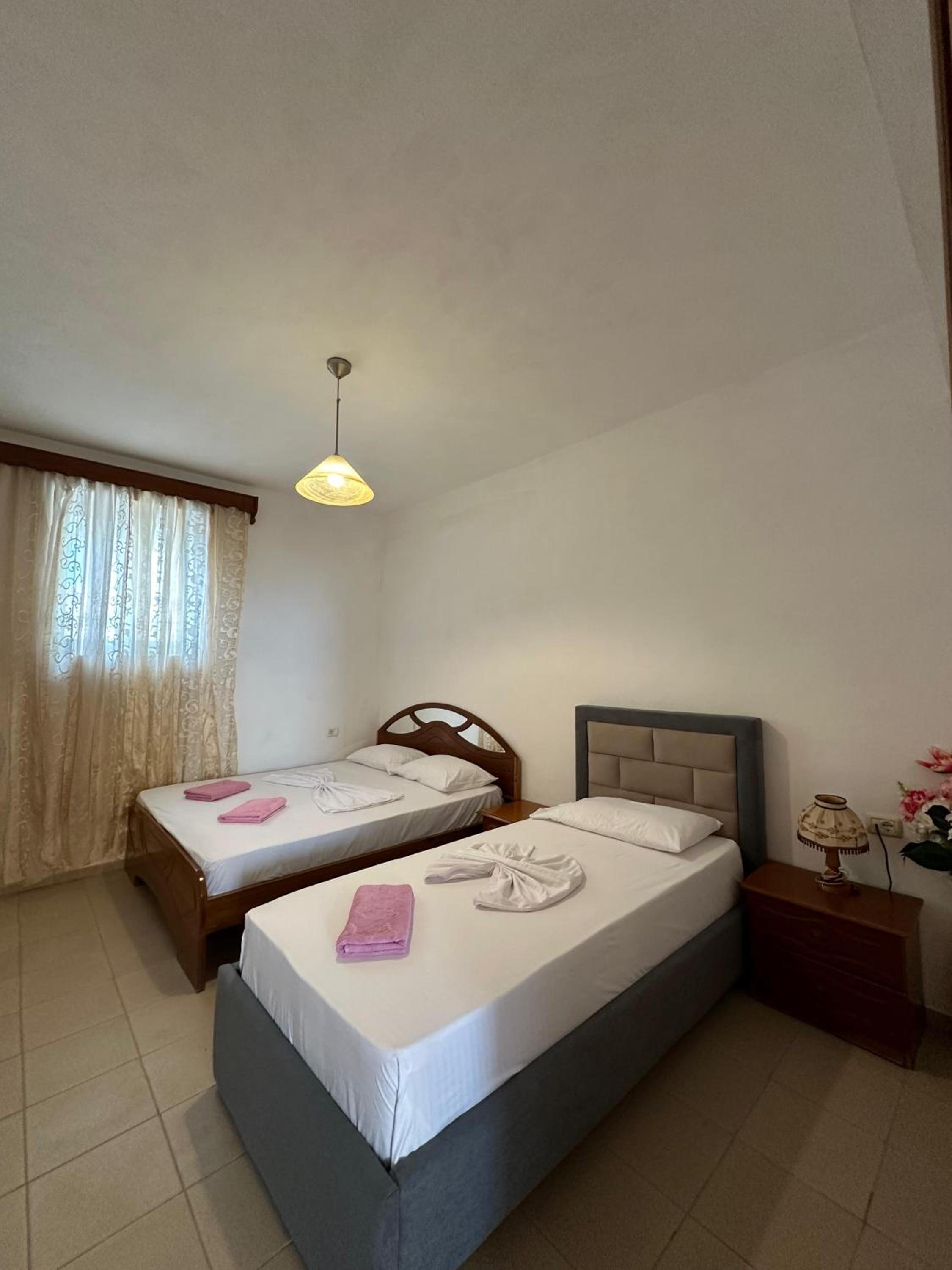 White Stone Apartments Ksamil
