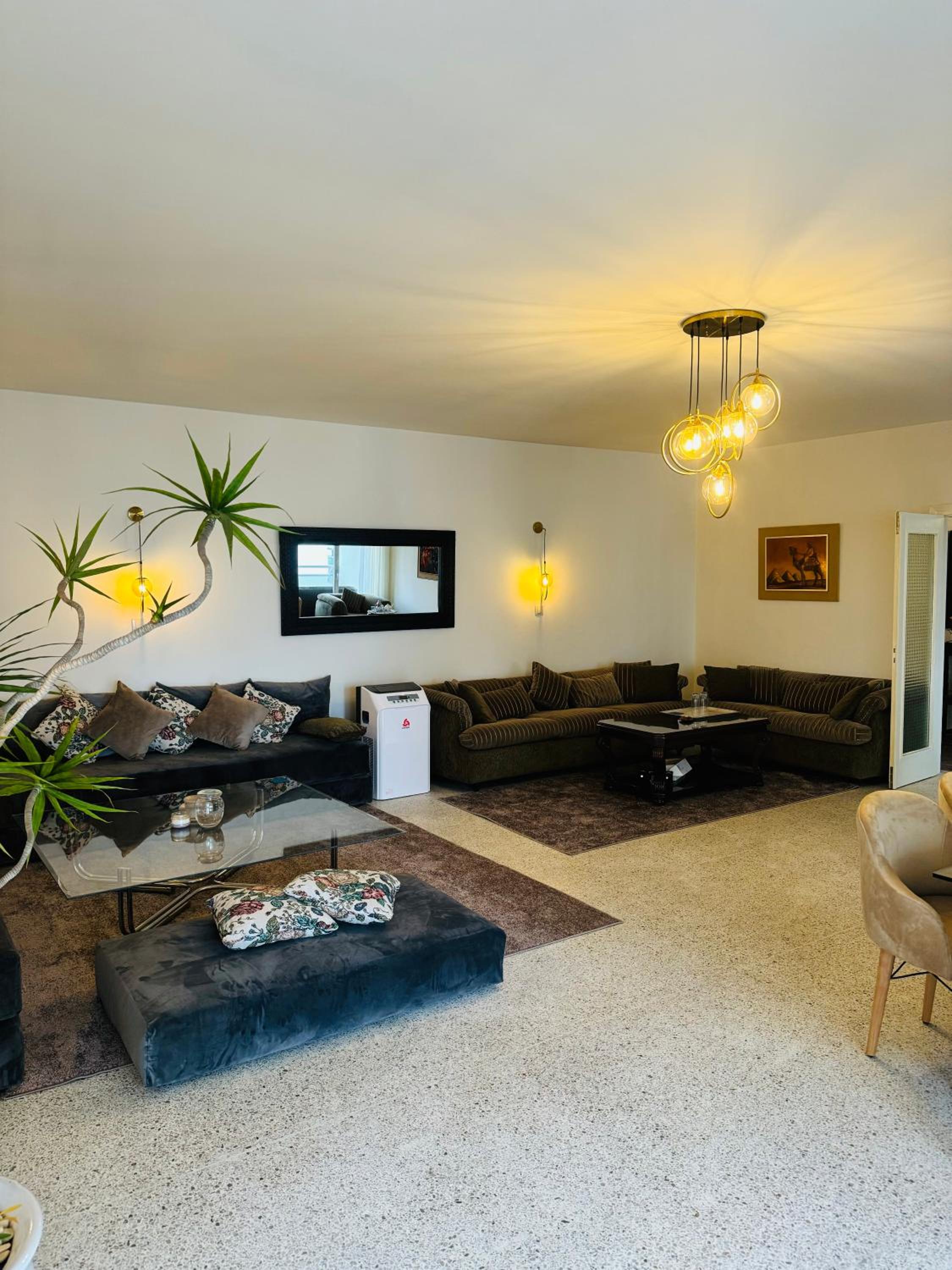Appartement spacieux - BD Anfa photo 2