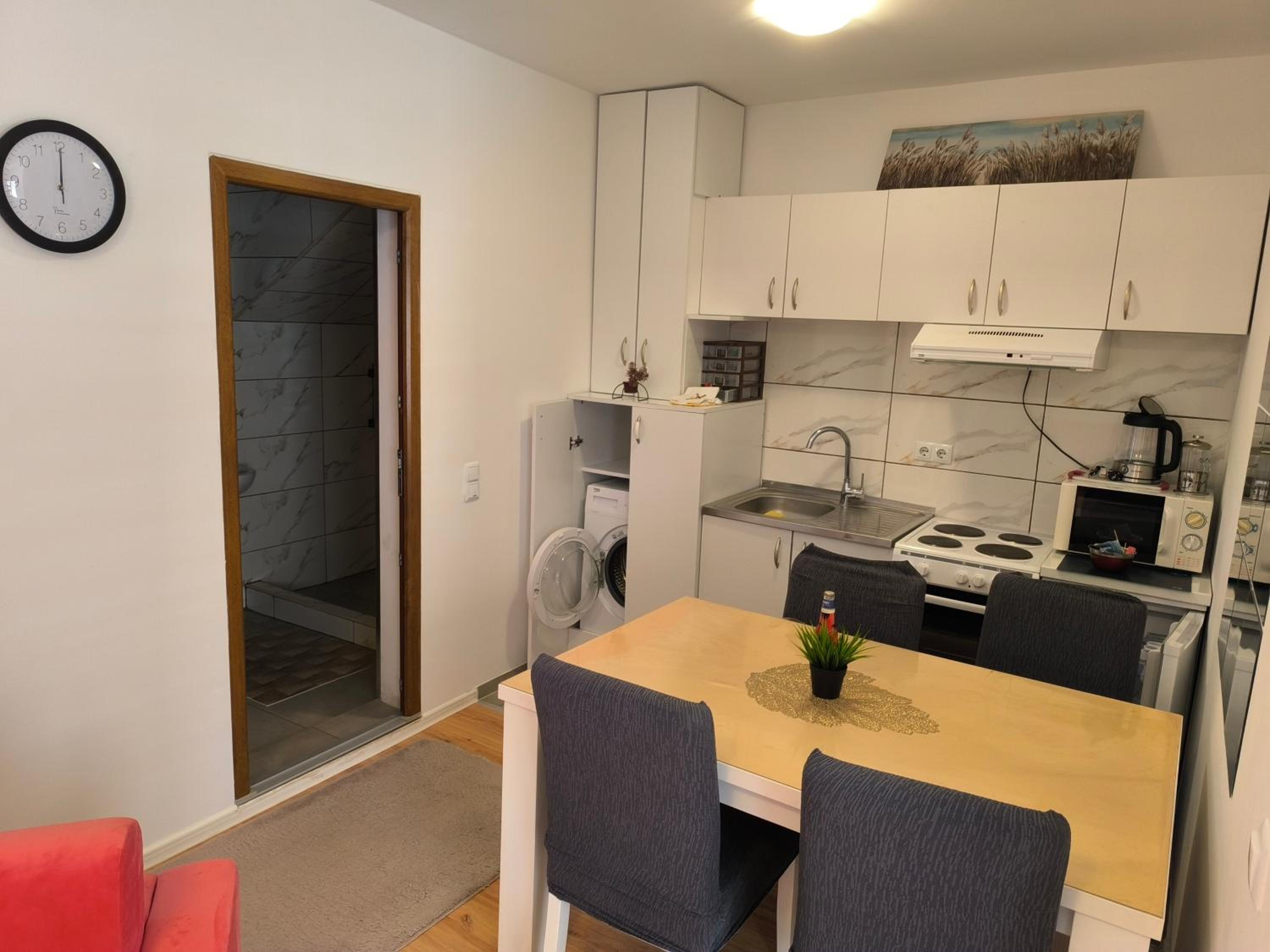 Dzeni apartman