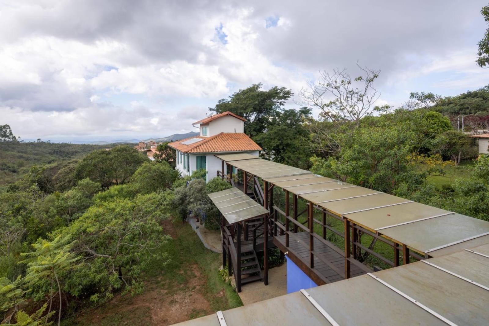 Glass House Lavras Novas