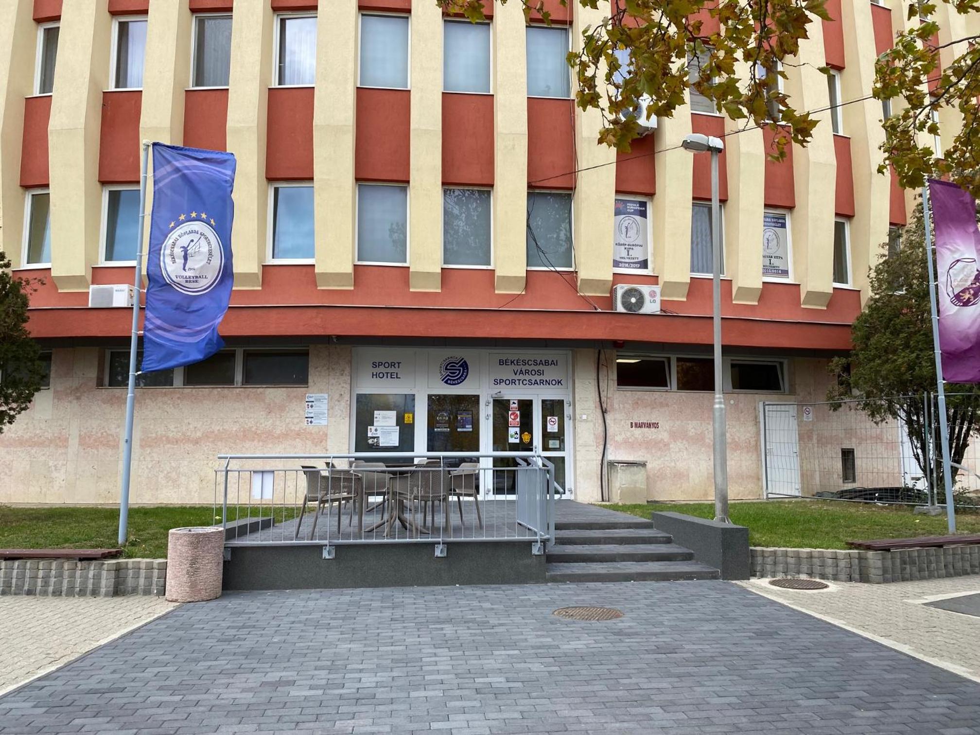 Sportok Háza Békéscsaba view 3