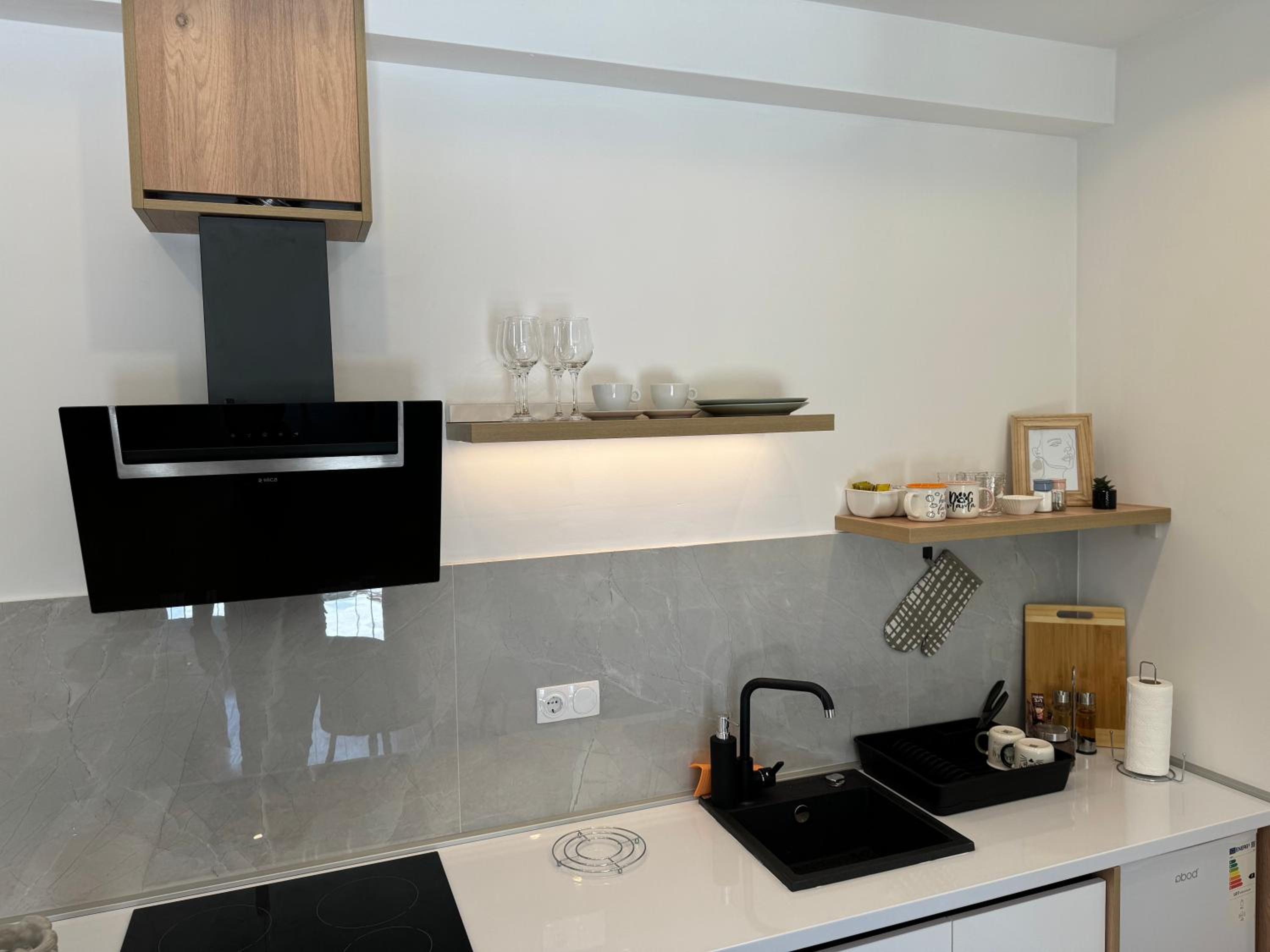 Epicenter Suite