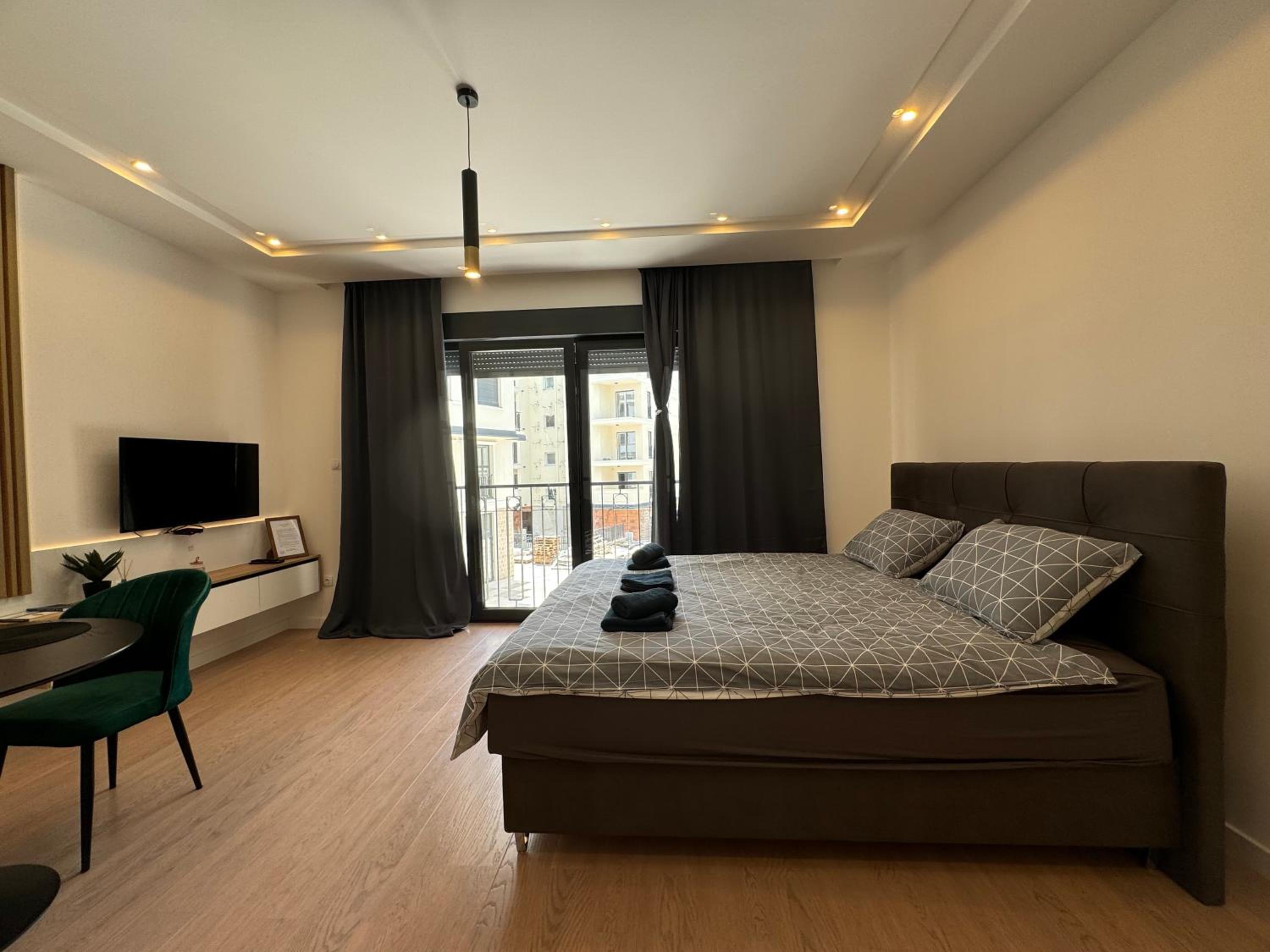 Epicenter Suite