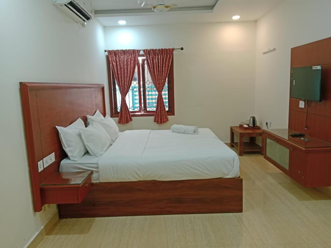 Azhagappa Residency
