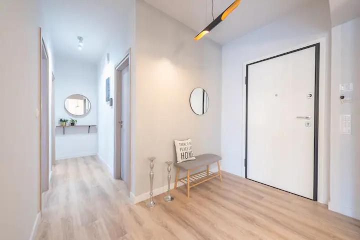 Elegant Apartment