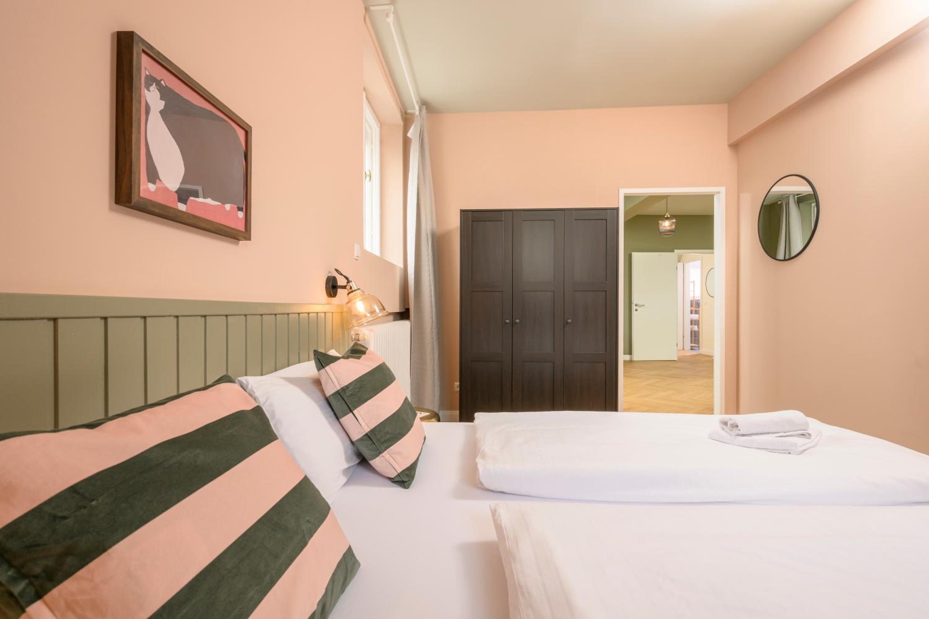 Palais Palffy Suits