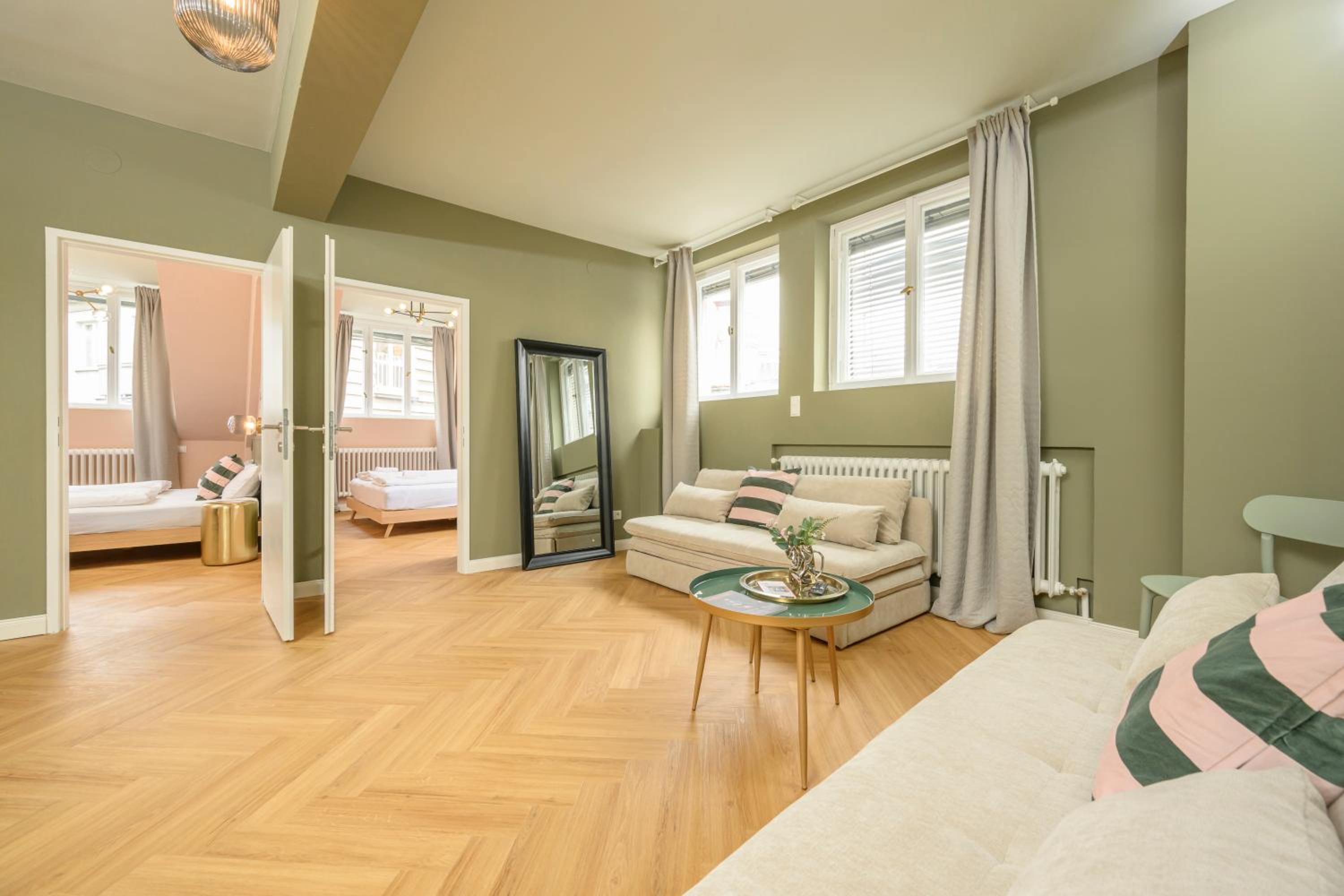 Palais Palffy Suits