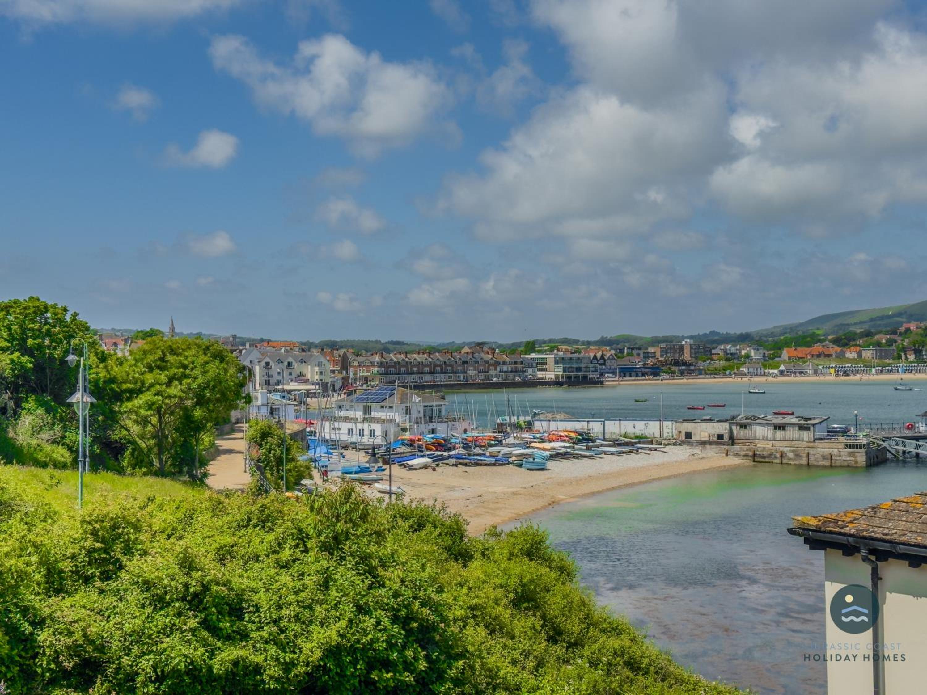 Pebbles - The Haven Swanage view 4
