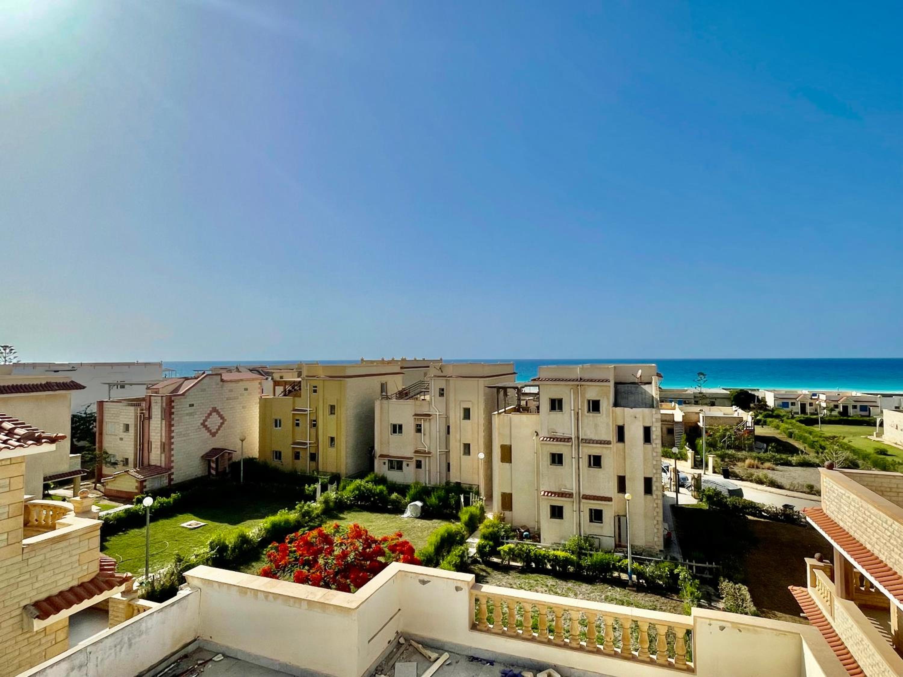 Sea & Pool View Deluxe Chalet - Prime Spot in Badr Resort