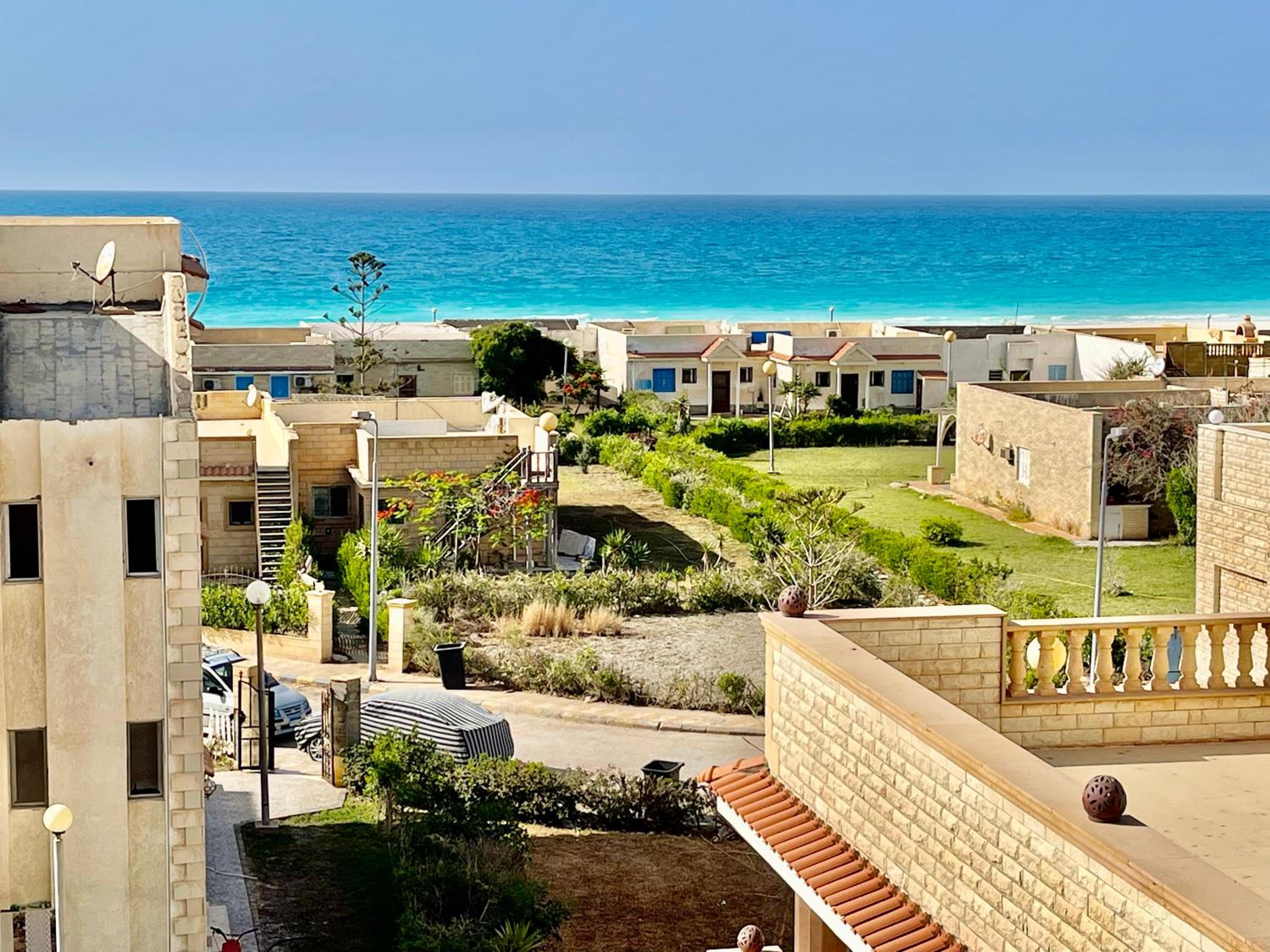 Sea & Pool View Deluxe Chalet - Prime Spot in Badr Resort