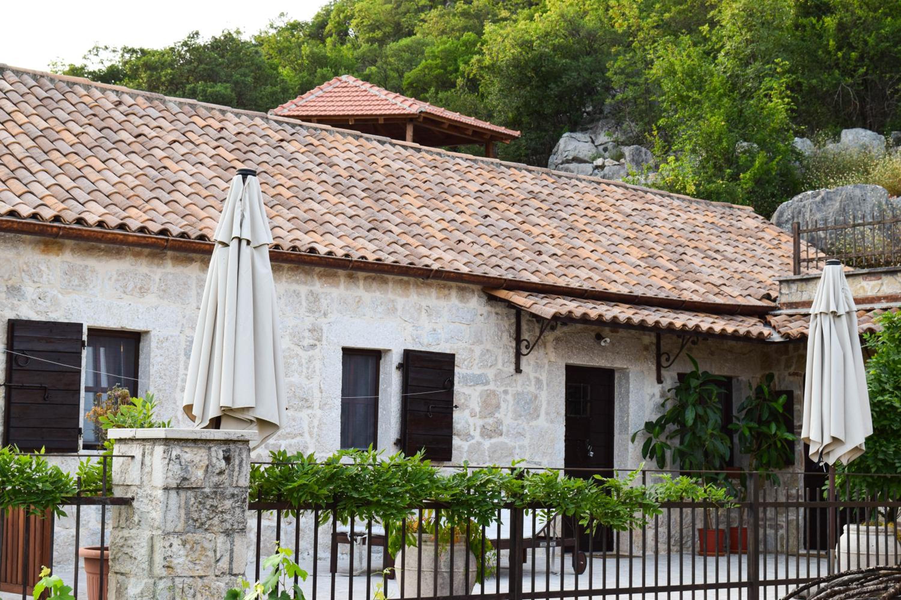 Stone Villa Oblun view 2