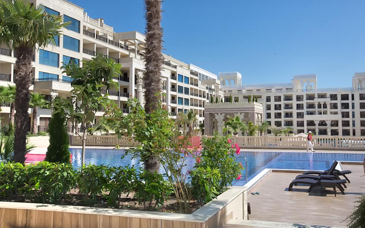Argisht complex apart 208 Golden sands