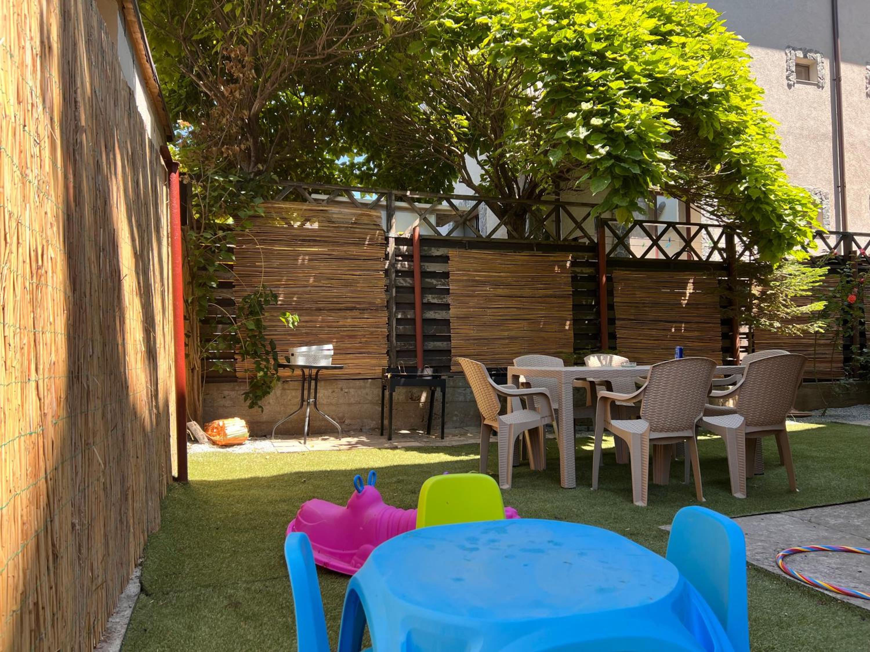Serenity Apartments and Studios