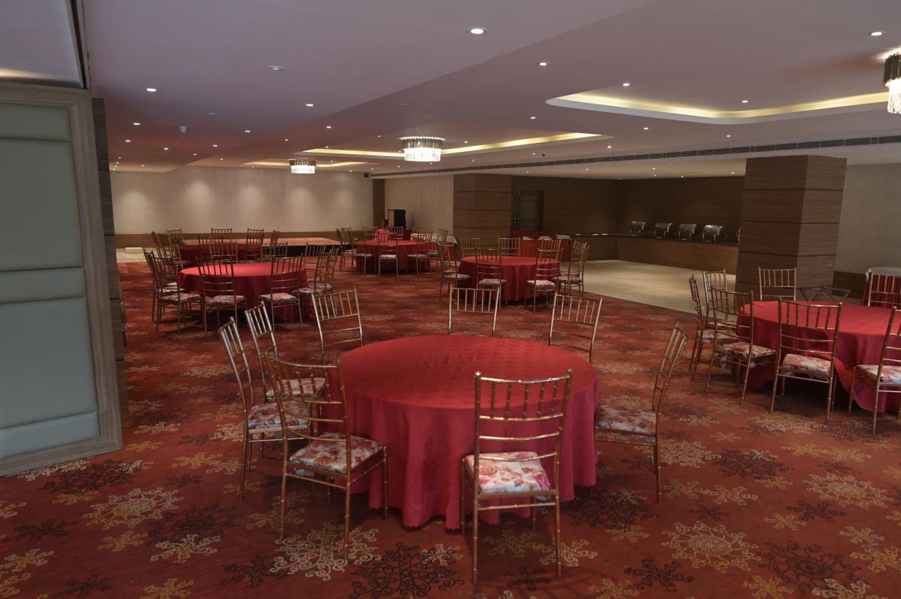meeting & event spaces