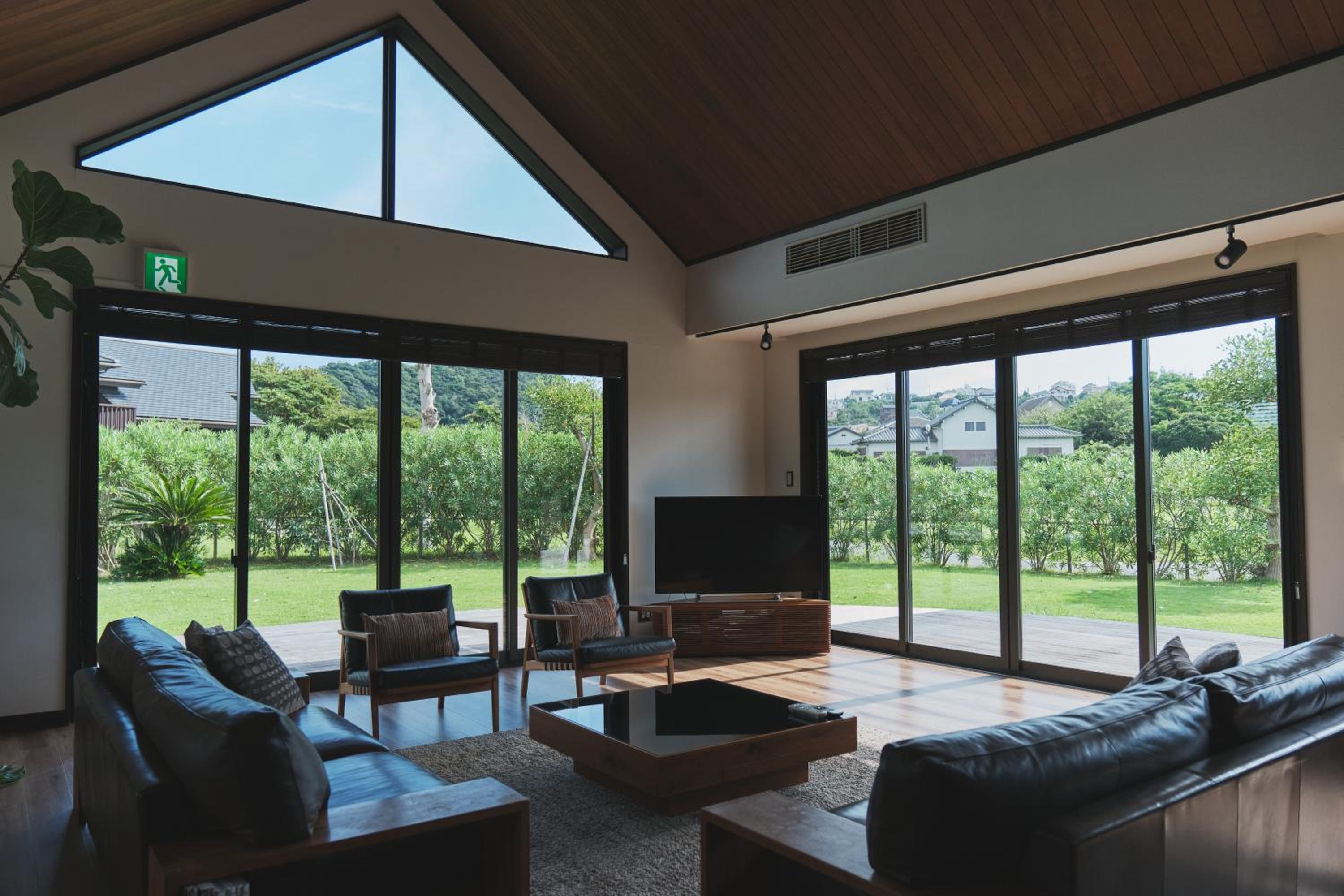 Cairns House by SANA view 5