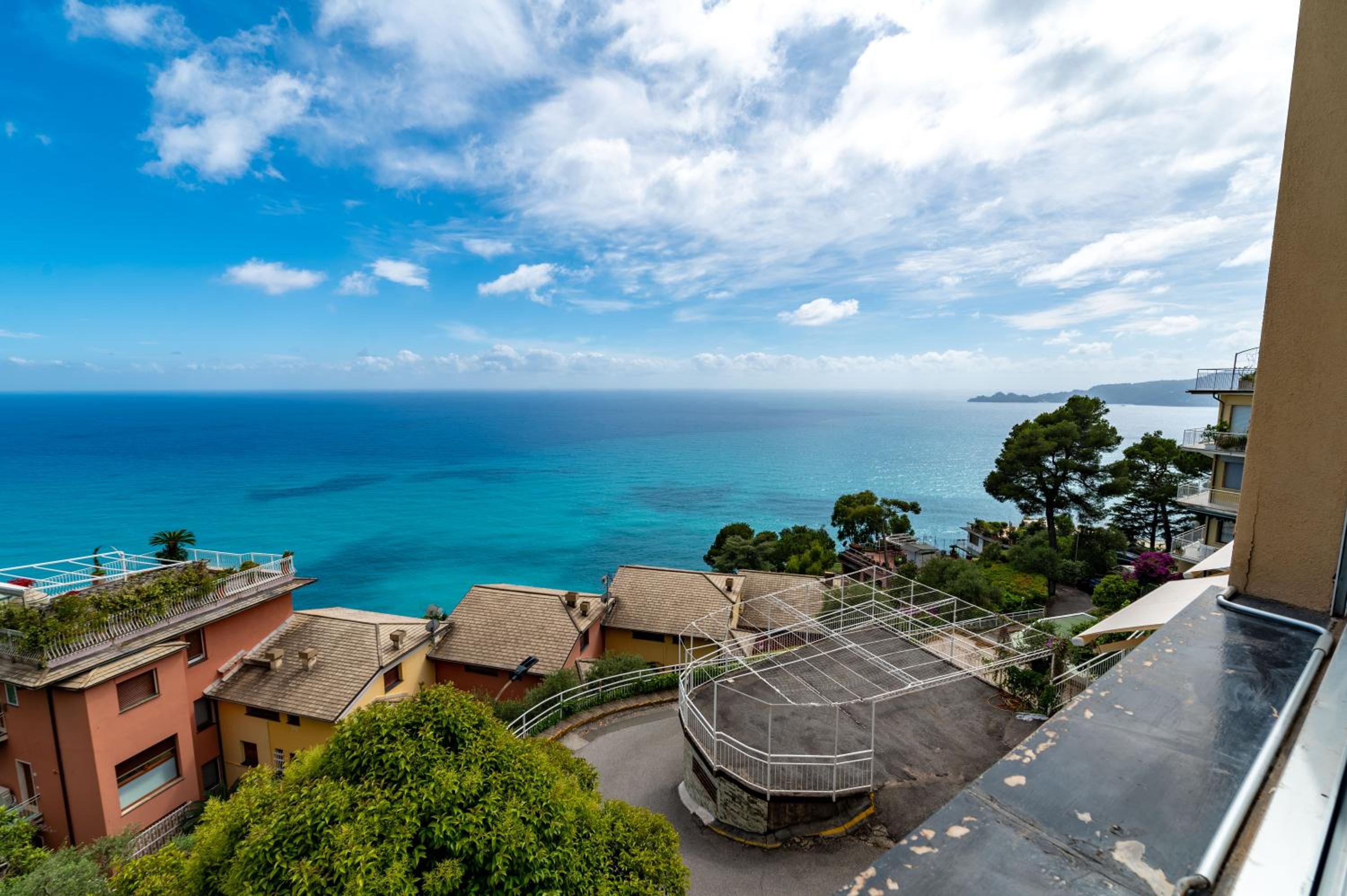 Nel blu dipinto di blu view 2