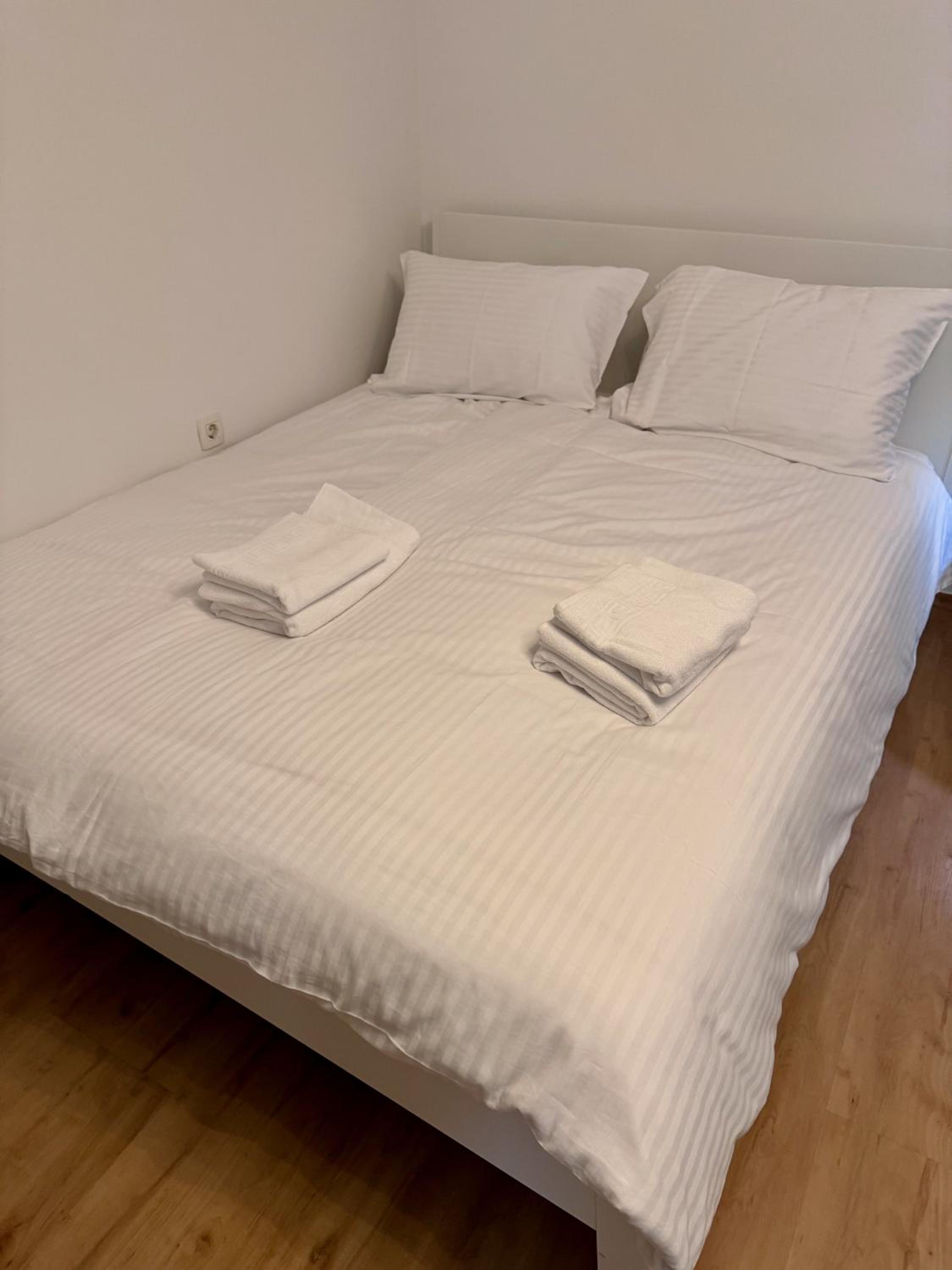 Central city chic apartment view 5