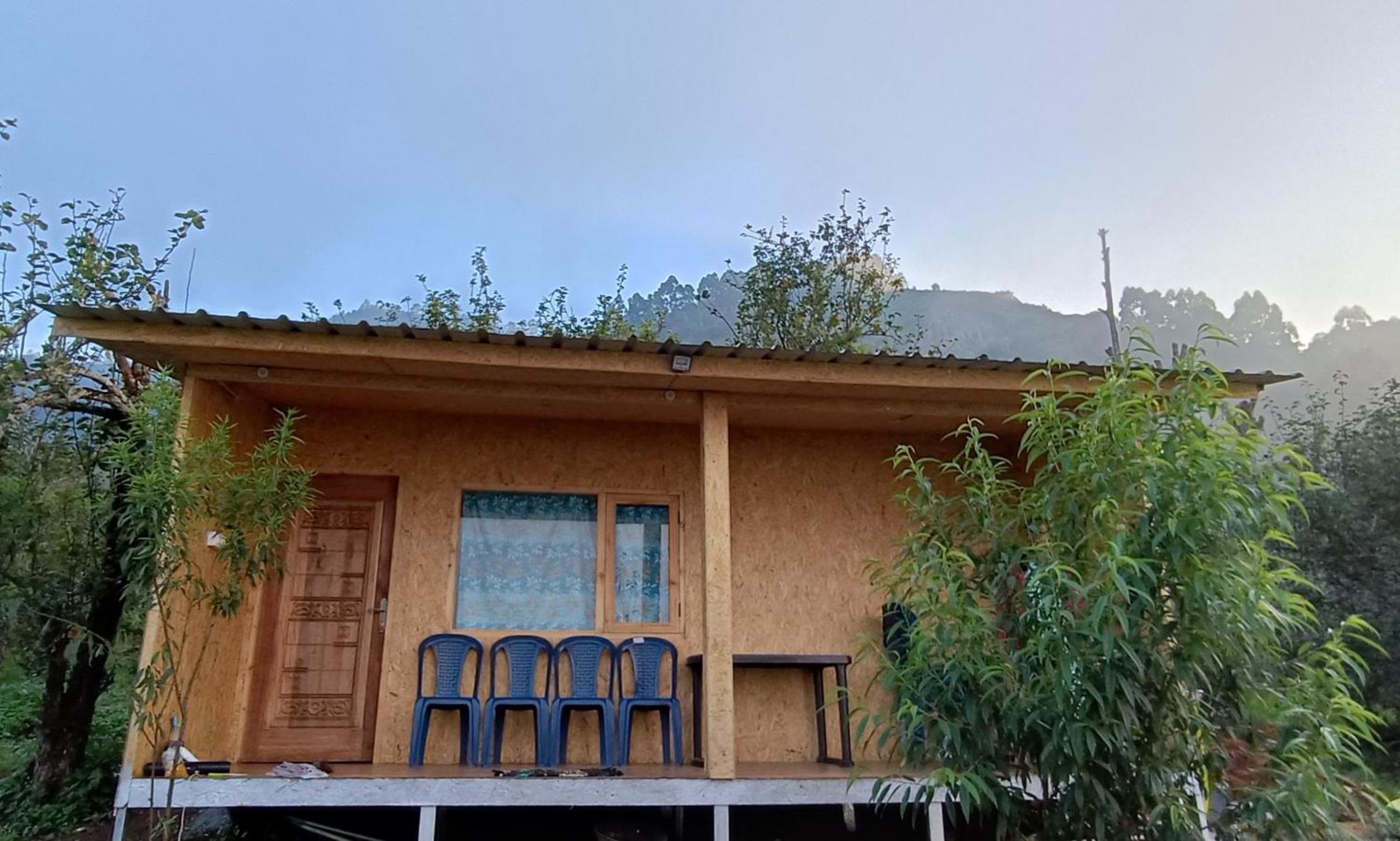 Croods farm house view 2