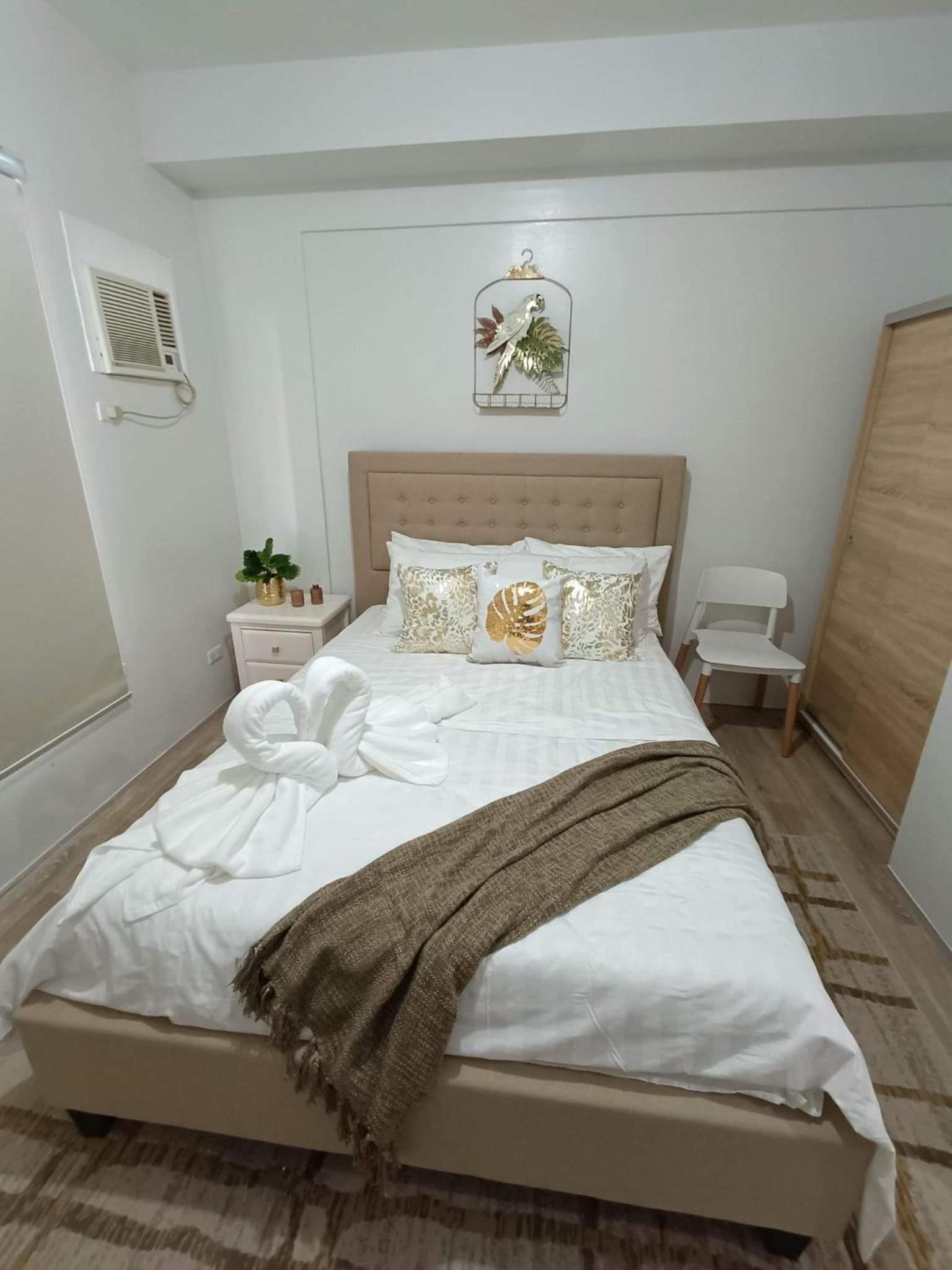 Minimalist Condo Studio at Messavire Garden Residence near Ruins Bacolod view 3