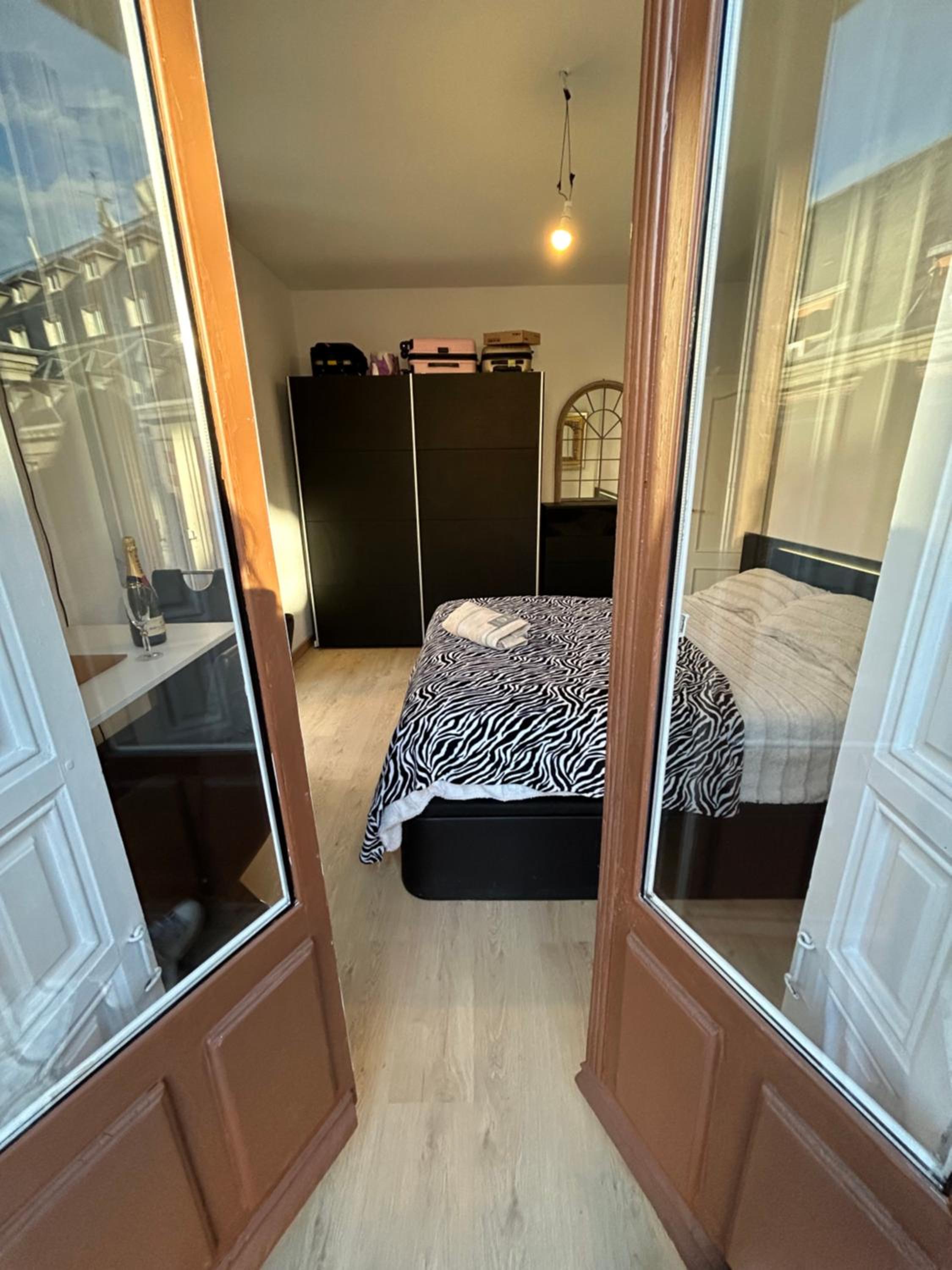 Room in Plaza Mayor view 4