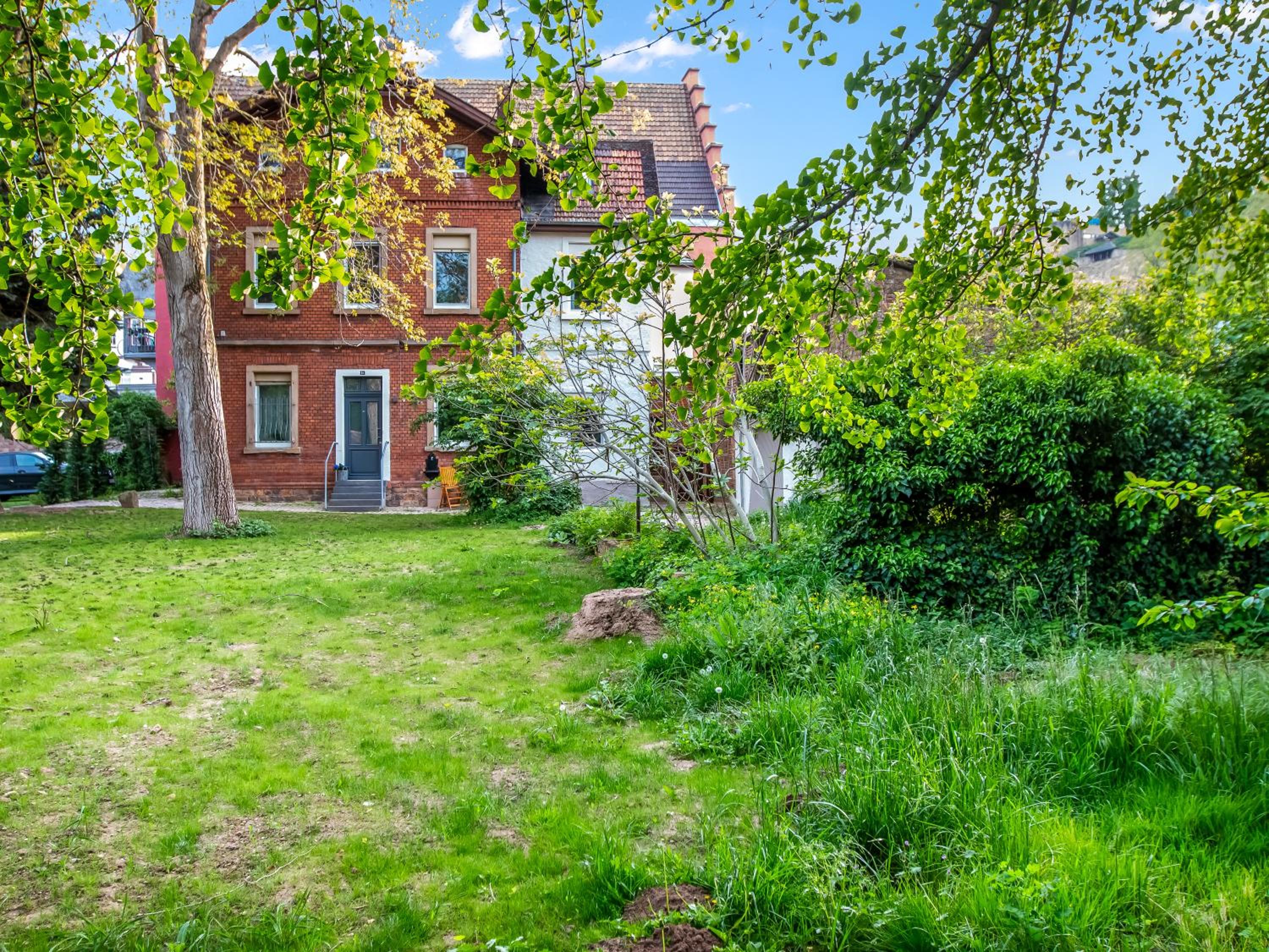 Große Altbau Wohnung I 3 Schlafzimmer I 2 Terrassen I Zentral I 8 Personen
