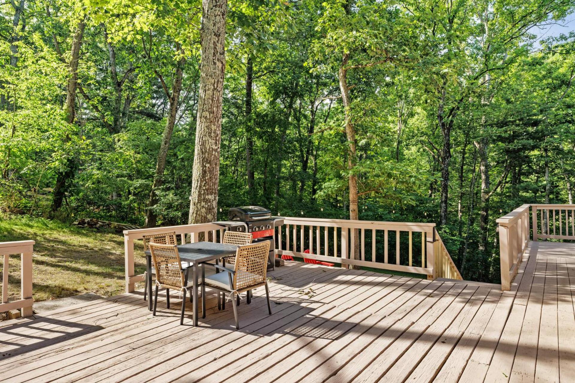 Loft style chalet w hot tub & fireplace view 5